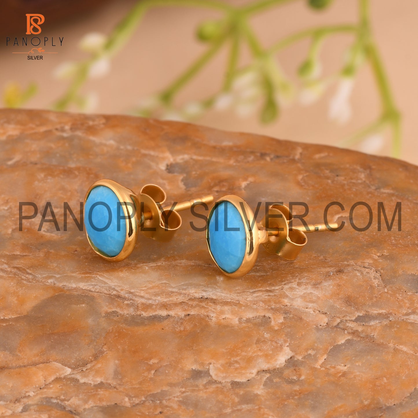 Turquoise Matrix Chinese 18K Gold Stud Earrings