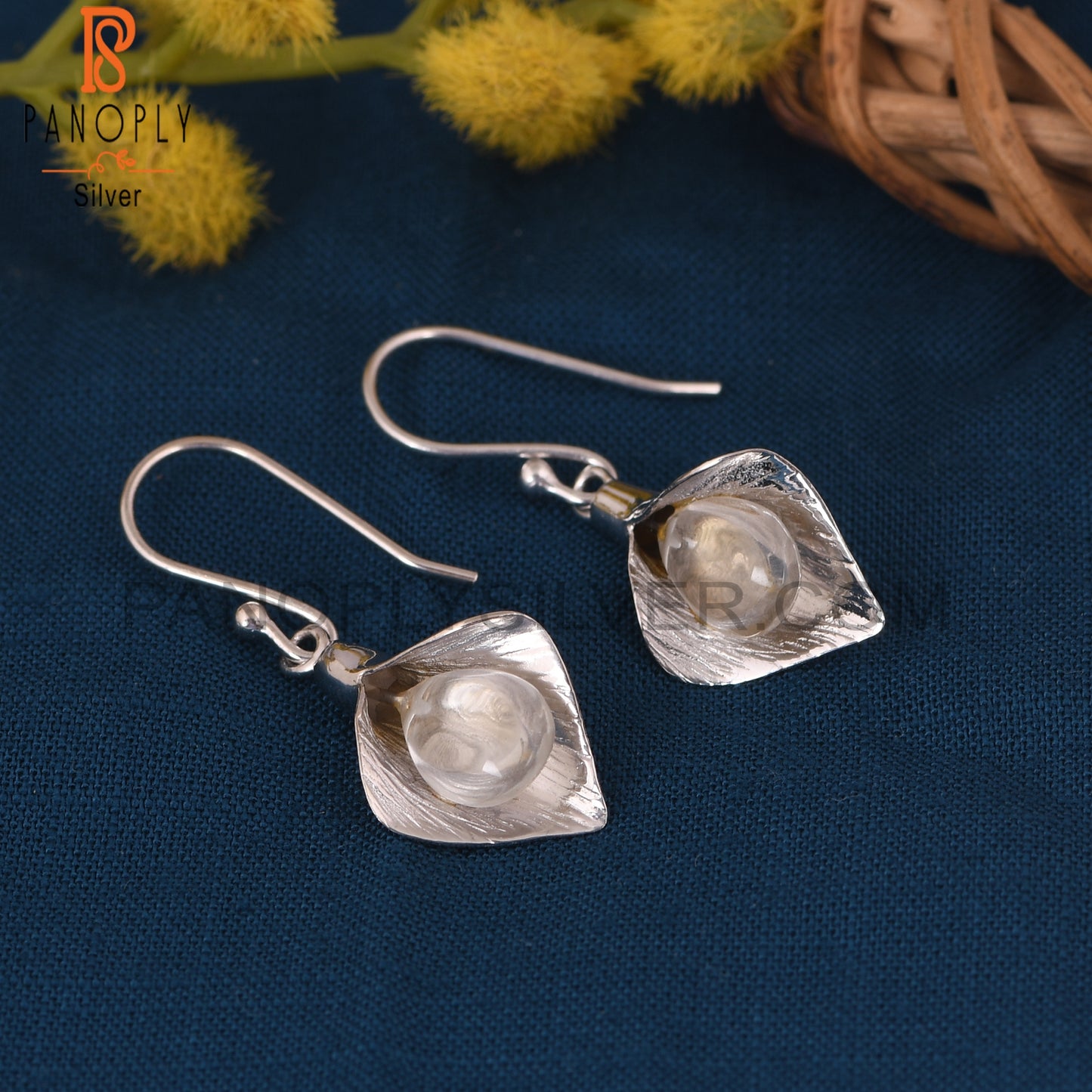 Floral Design 925 Sterling Silver Crystal Quartz Earring