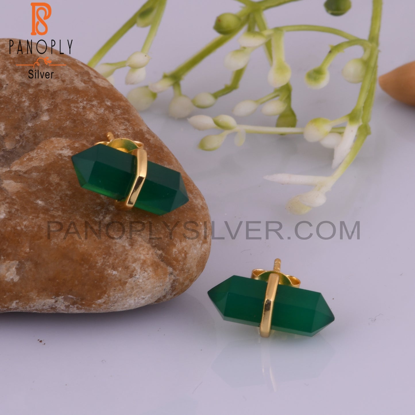 Green Onyx Terminated Pencil Post 925 Silver Earring