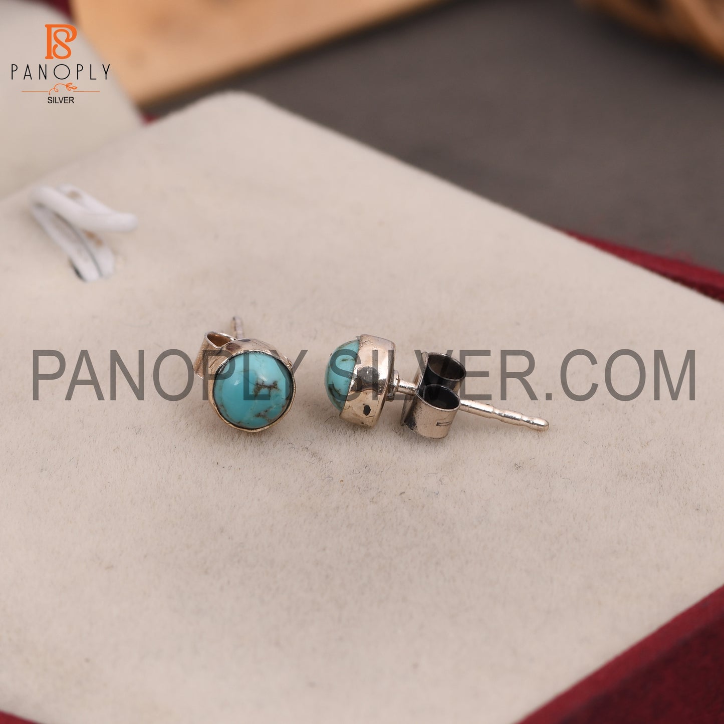 Kingman Turquoise Round 925 Quality Stud Earrings