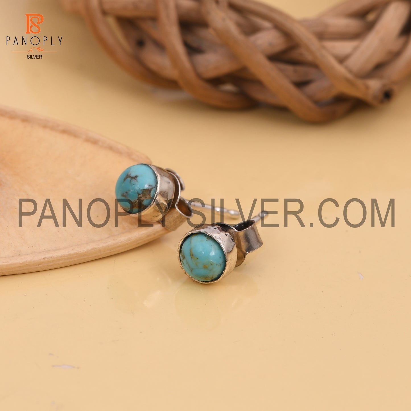 Kingman Turquoise Round 925 Quality Stud Earrings