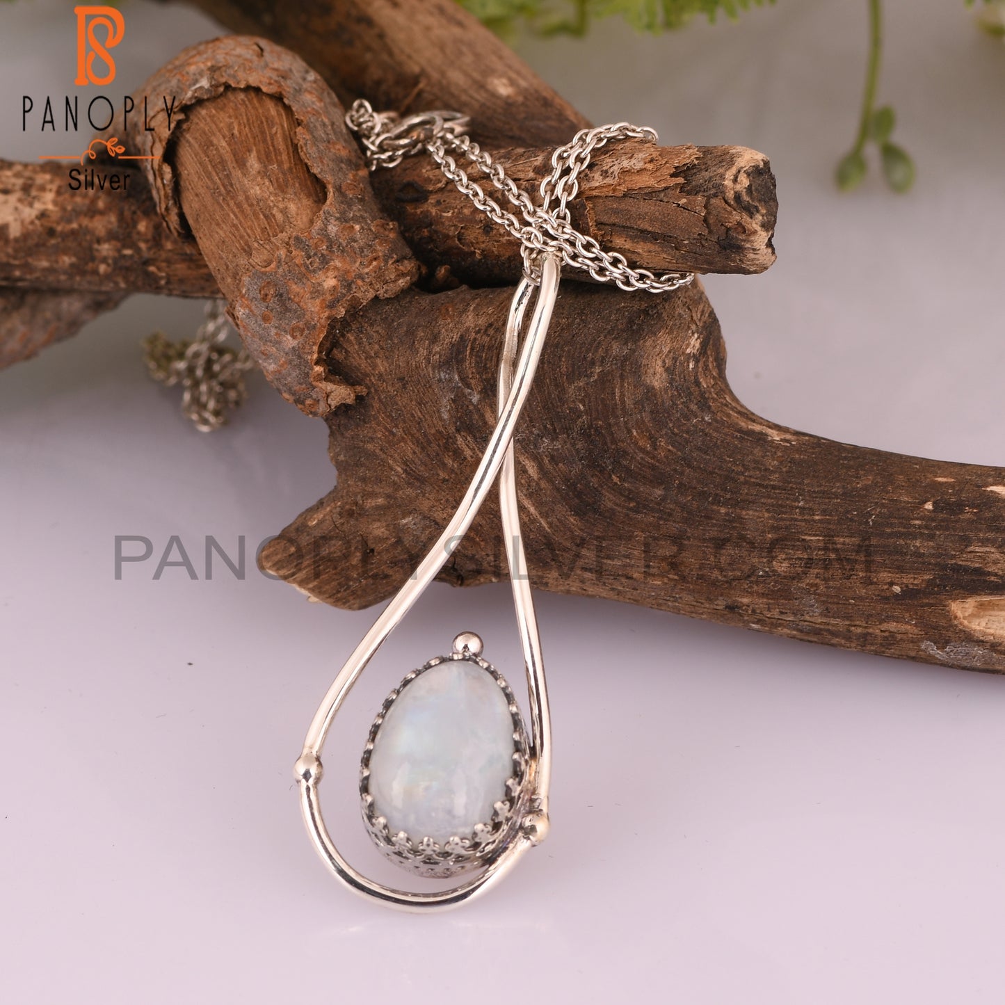 Rainbow Moonstone 925 Sterling Silver Lightweight Pendant