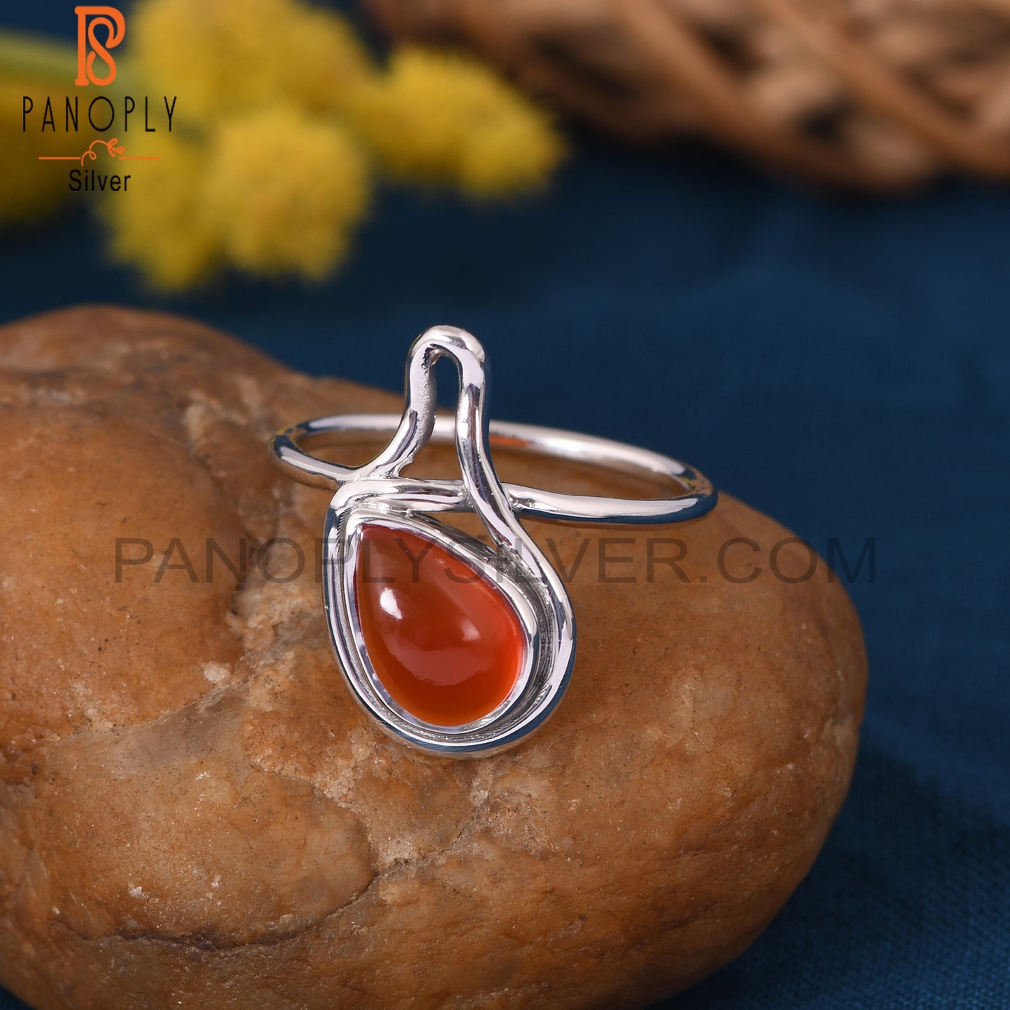 925 Silver Carnelian Chalcedony Gem Pear Shape Ring