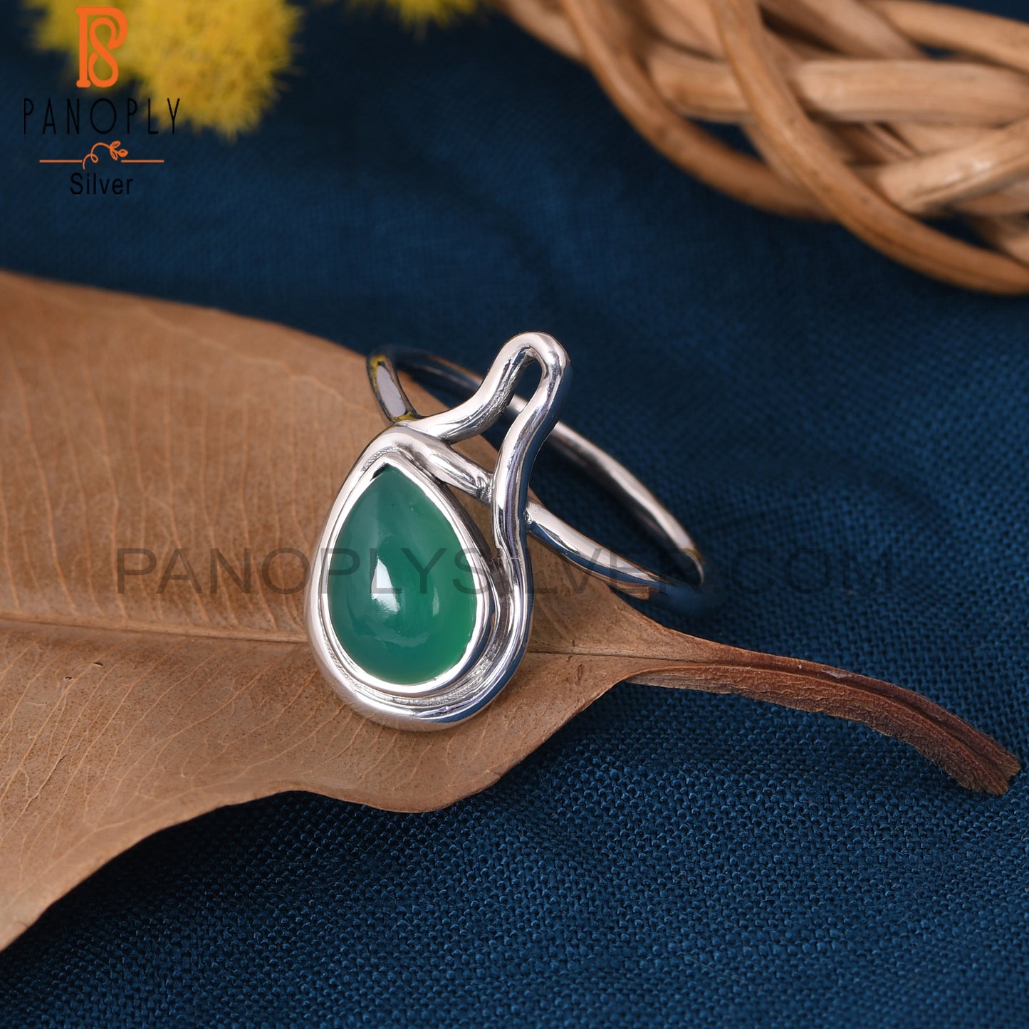White Plated Green Onyx Gem Ring Jewelry