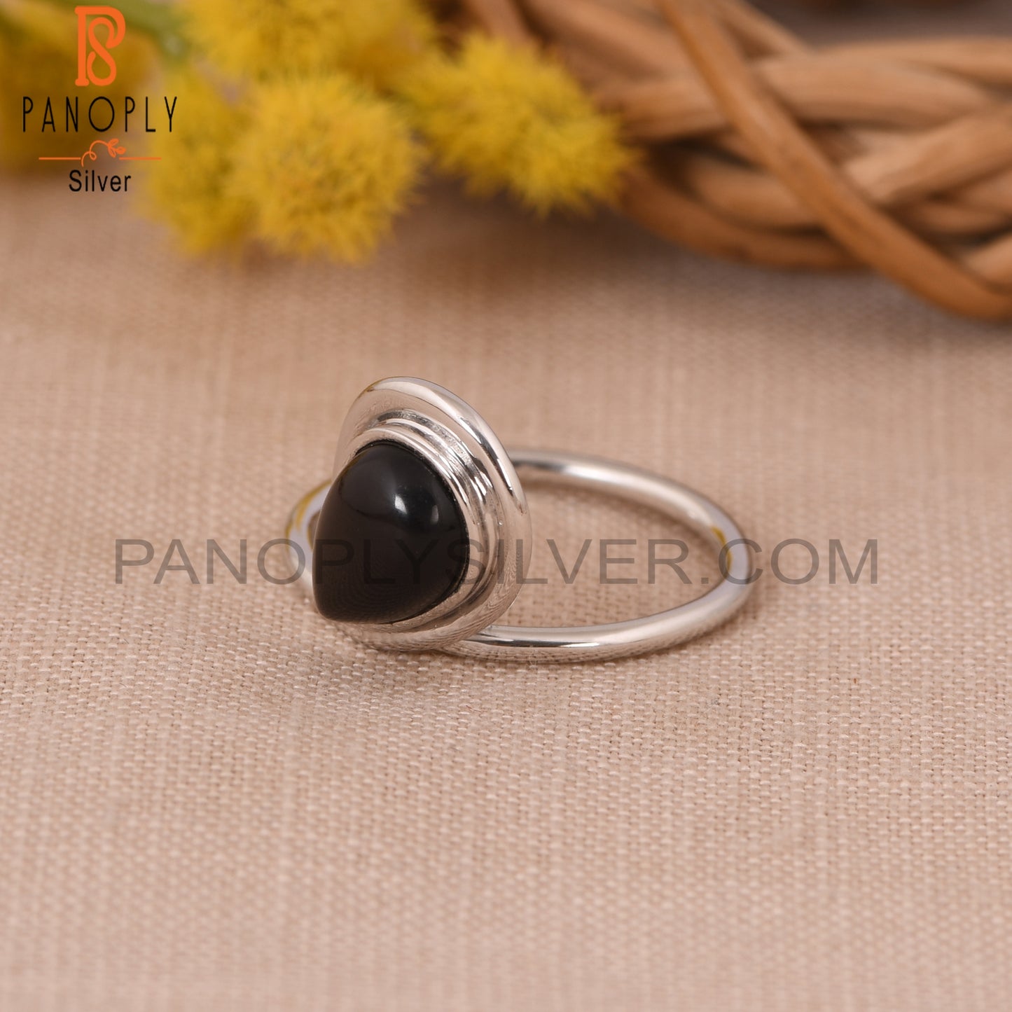 925 Sterling Silver Pear Shape Black Onyx Gemstone Ring