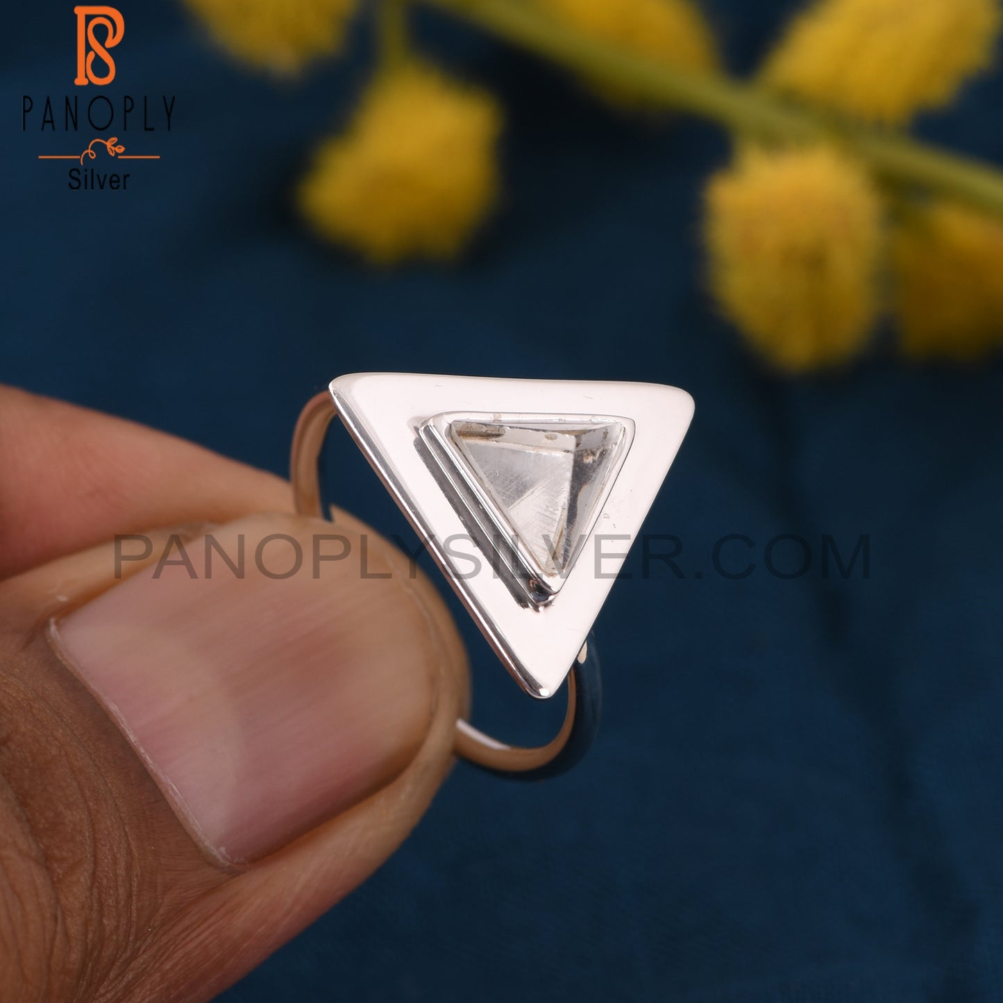 Clear Crystal Quartz Triangle Design 925 Silver Ring Jewelry