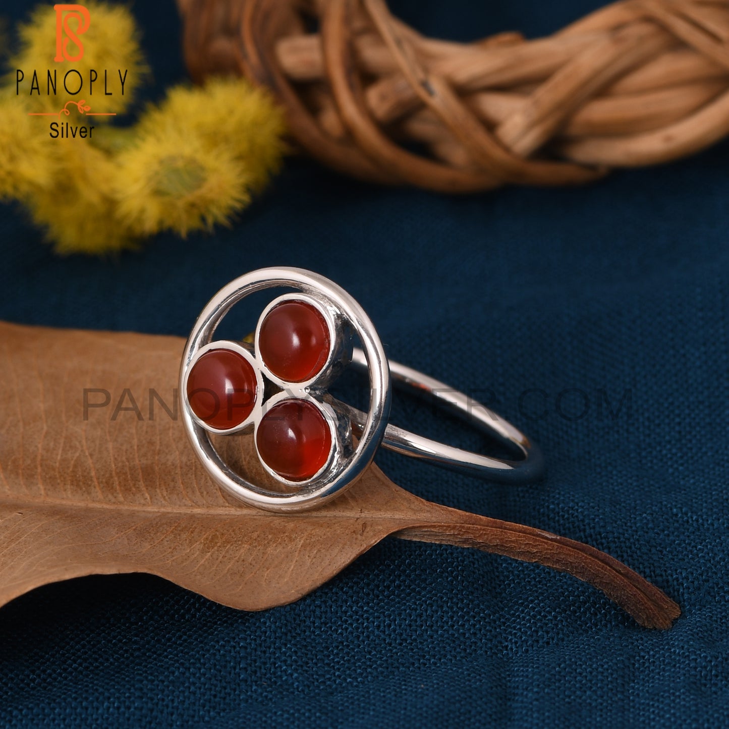 Red Onyx White Rhodium Plating Round Shape Rings