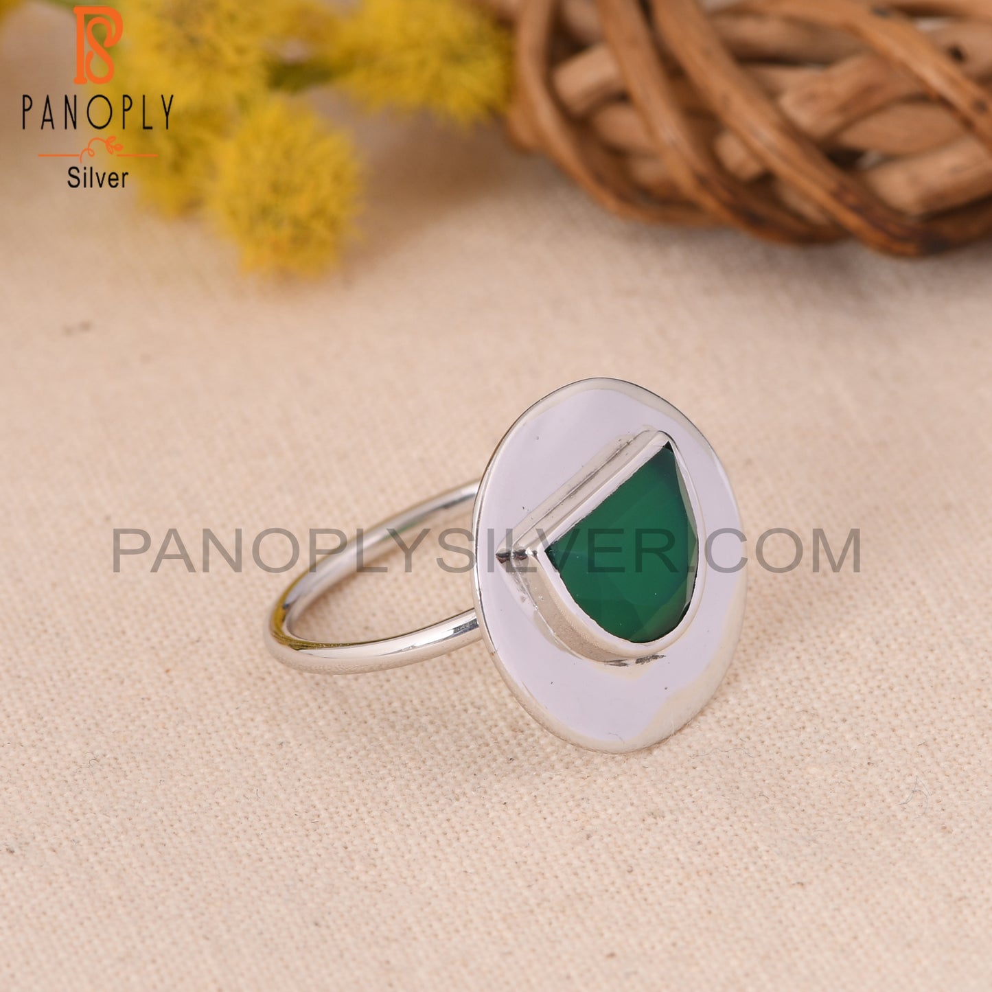 D Shape Green Onyx 925 Sterling Silver Rings
