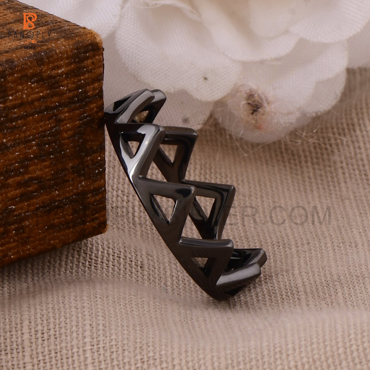 Sterling Silver Crown Ring, Geometric Triangle Design, Black Plated