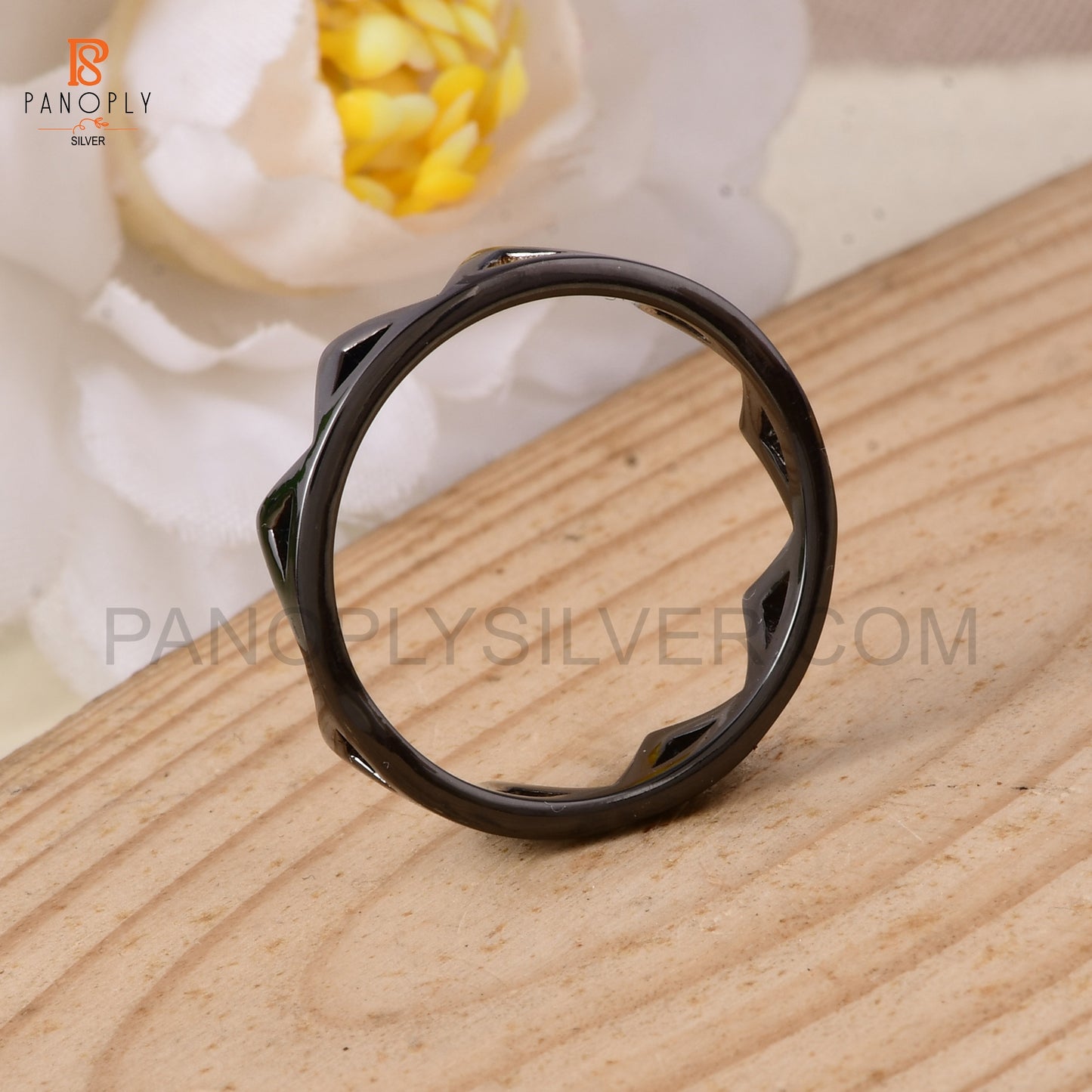 Sterling Silver Crown Ring, Geometric Triangle Design, Black Plated