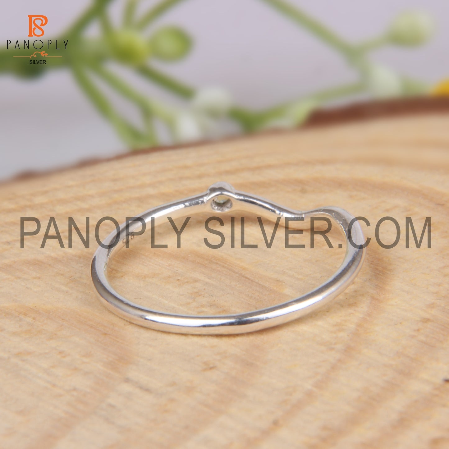 Peridot 925 Silver Green Gemstone Curve Band Rings