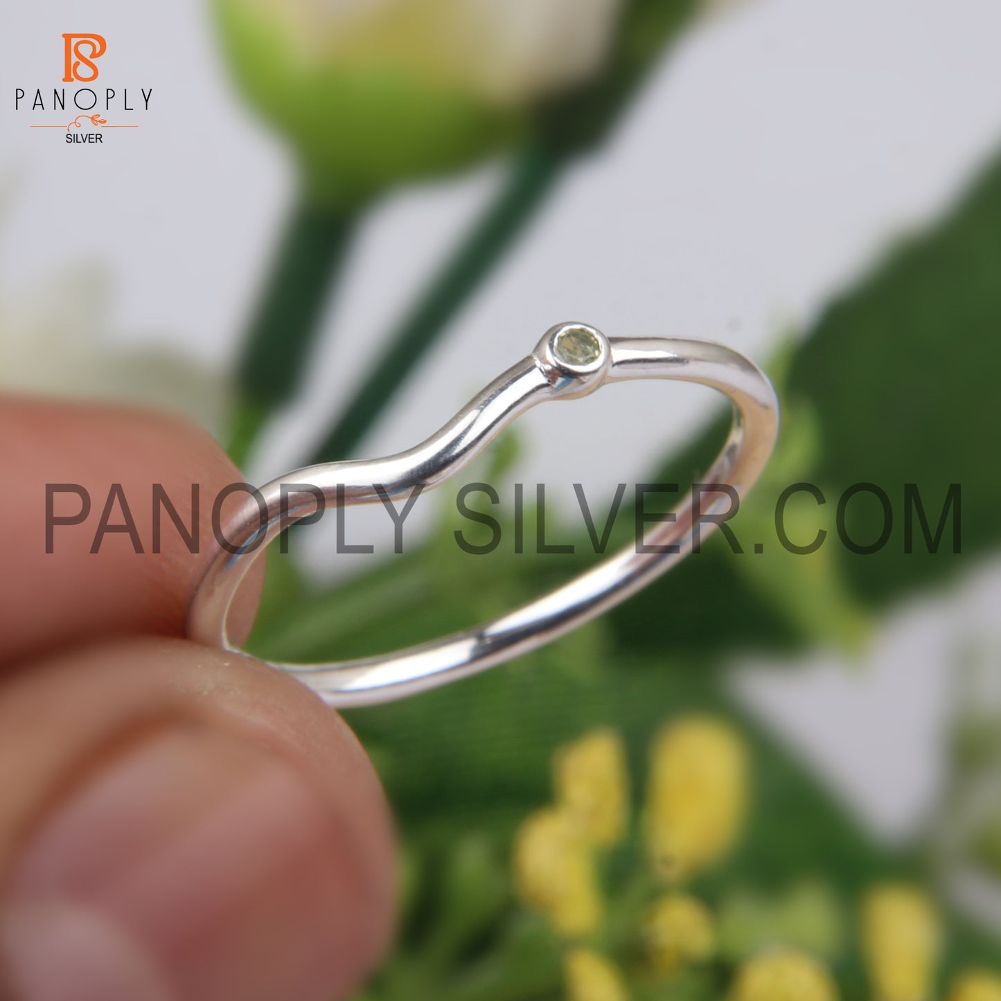 Peridot 925 Silver Green Gemstone Curve Band Rings