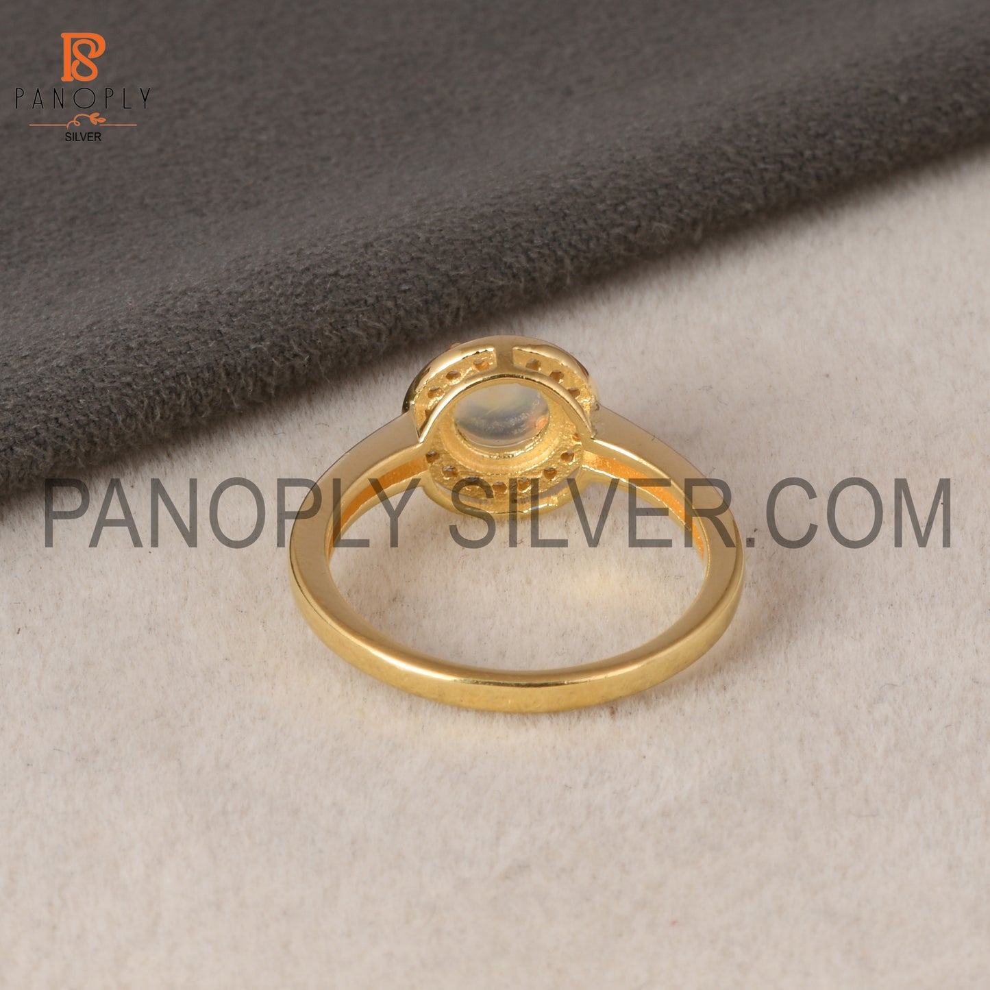 Gorgeous Silver White 18K Gold Plating Opal & Cz Round Ring