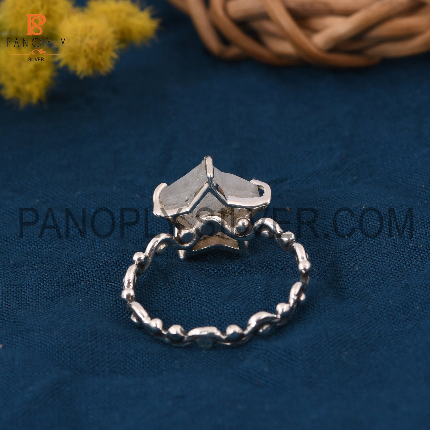 Rainbow Moonstone Star 925 Quality Silver Filigree Band Rings