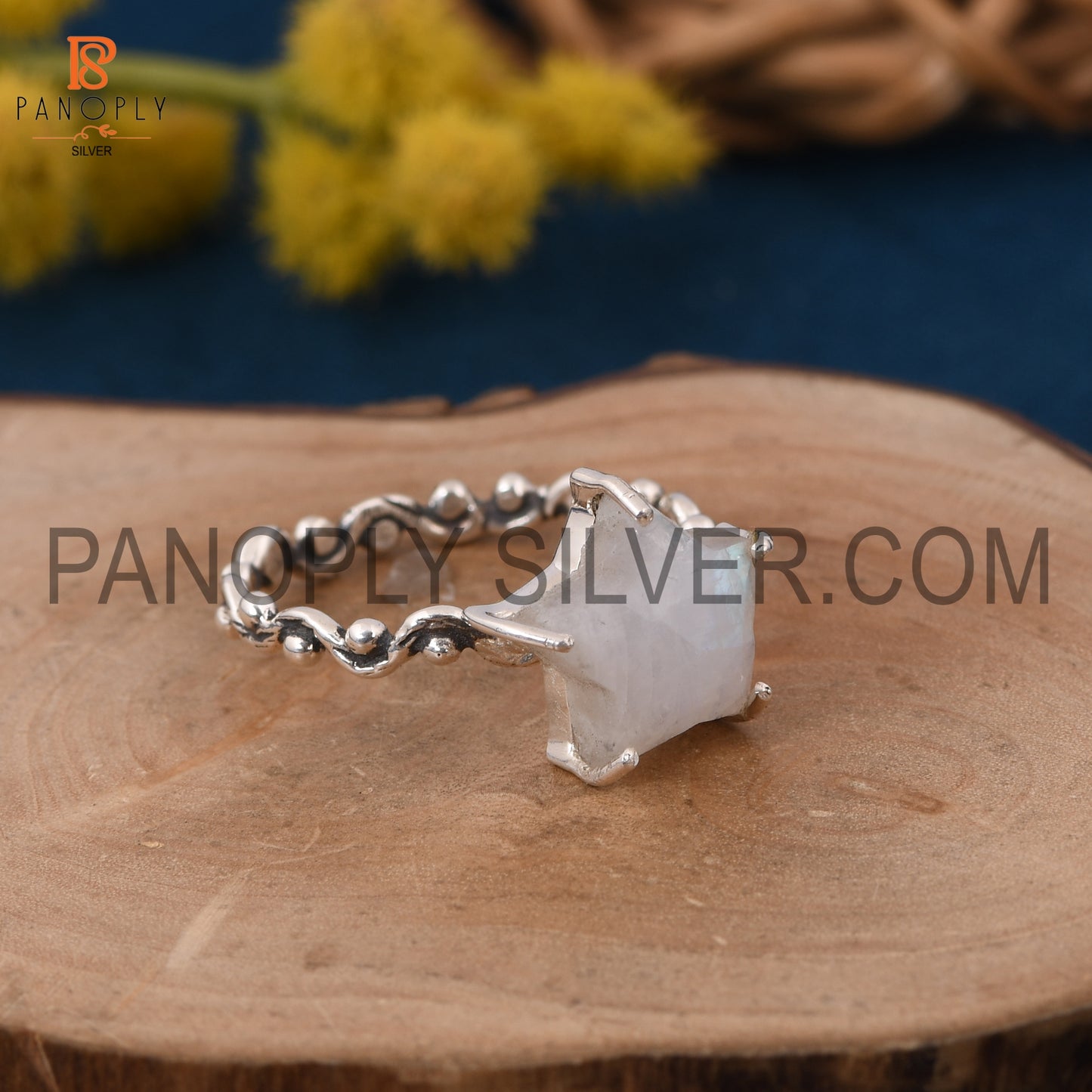 Rainbow Moonstone Star 925 Quality Silver Filigree Band Rings