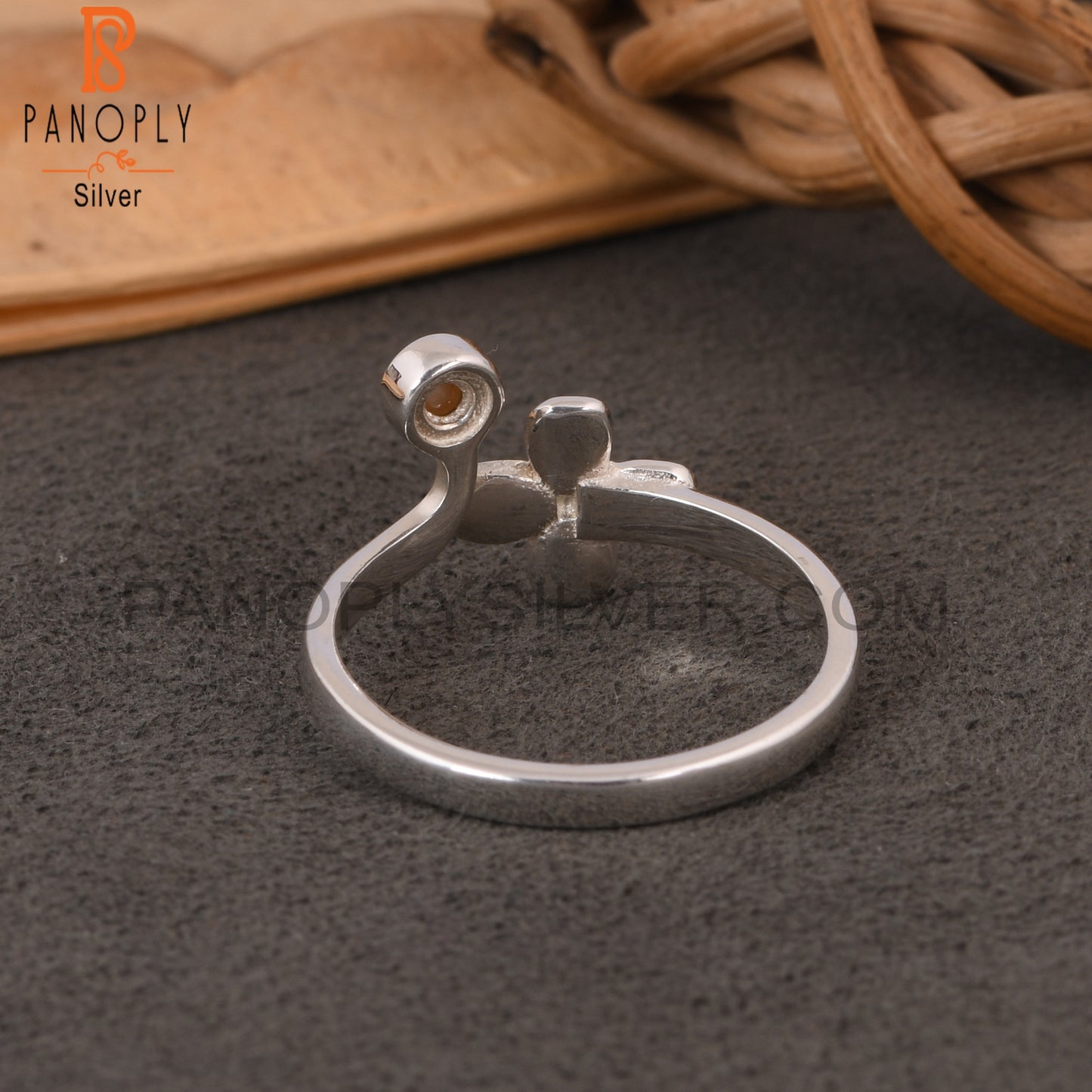 925 Silver Pearl Small Flower Rings