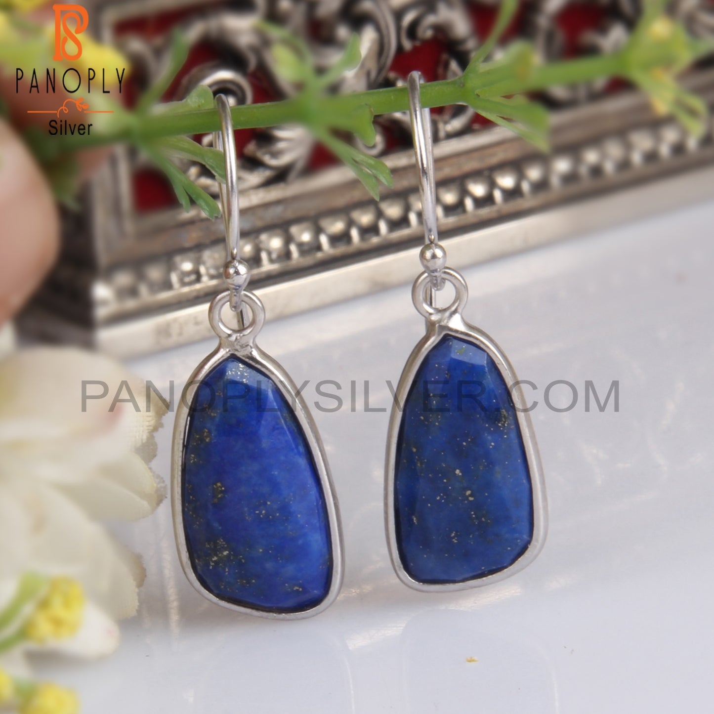 White Rhodium Plating Lapis Checker Set Earwire Earrings