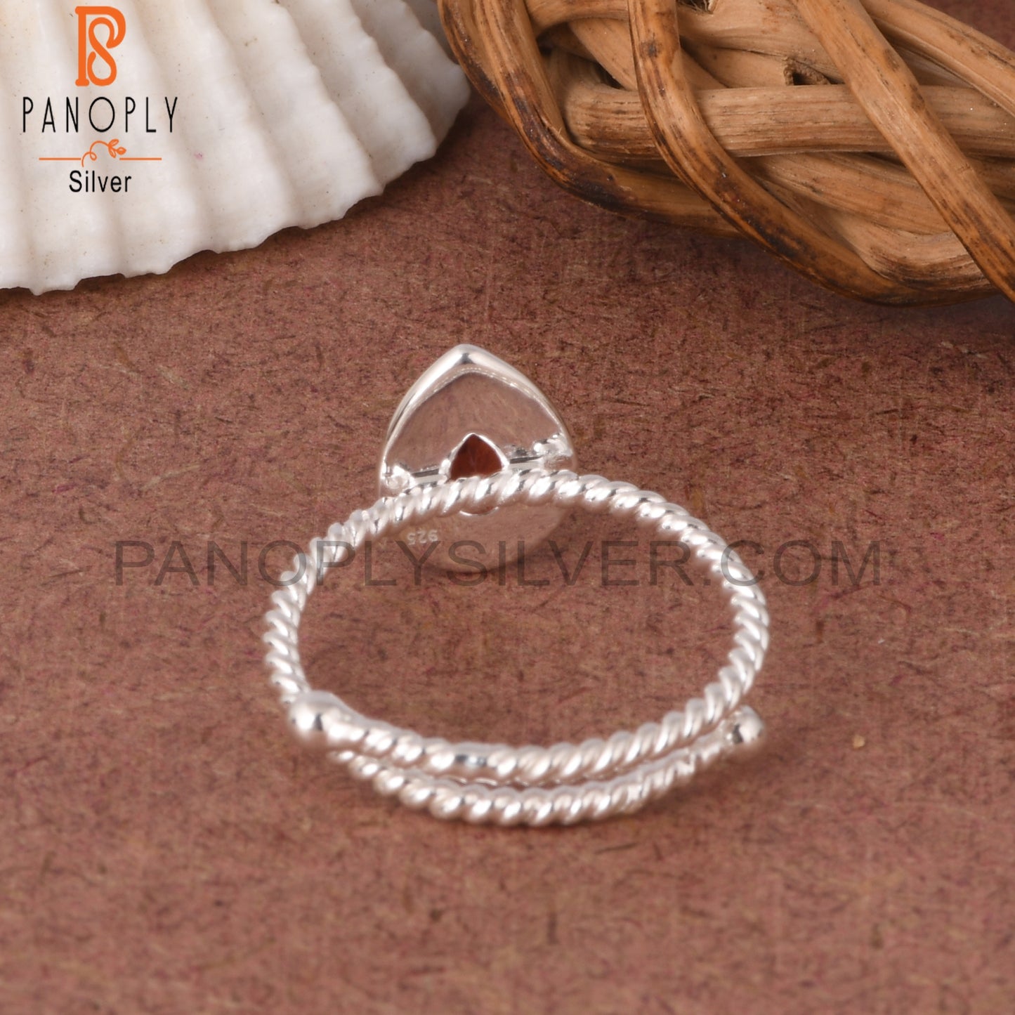 Twist Band Garnet Pear Shape 925 Sterling Silver Ring