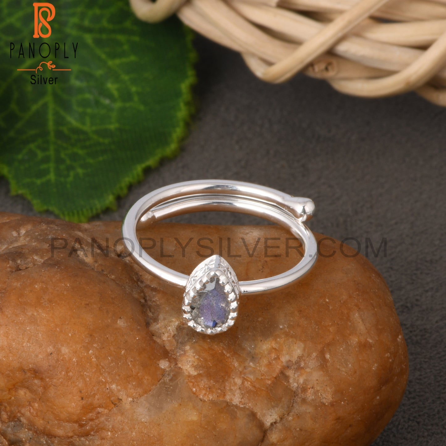 Labradorite Pear Shape 925 Sterling Silver Ring