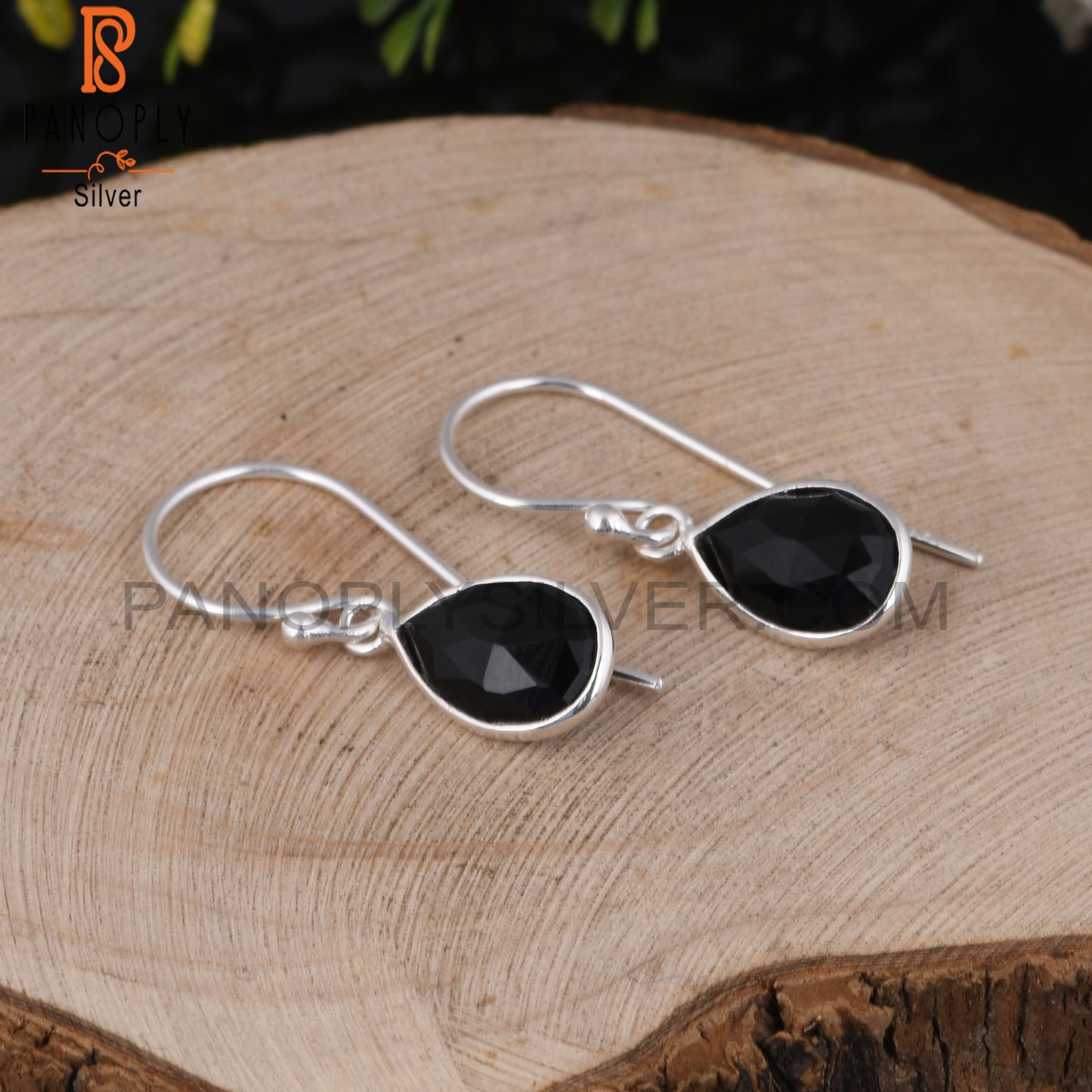 Black Onyx Pear Shape 925 Sterling Silver Graduation Earrings