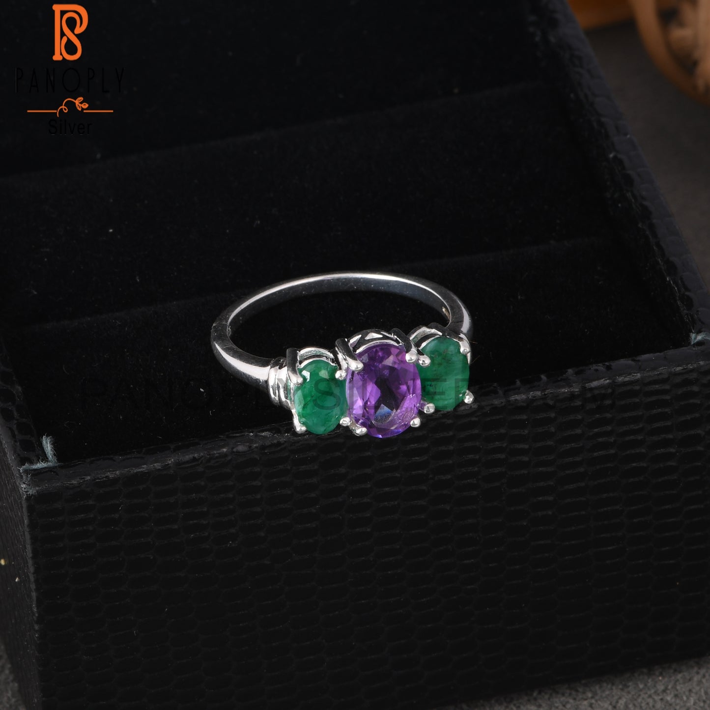 Amethyst & Emerald Natural Corundum Oval 925 Silver Ring