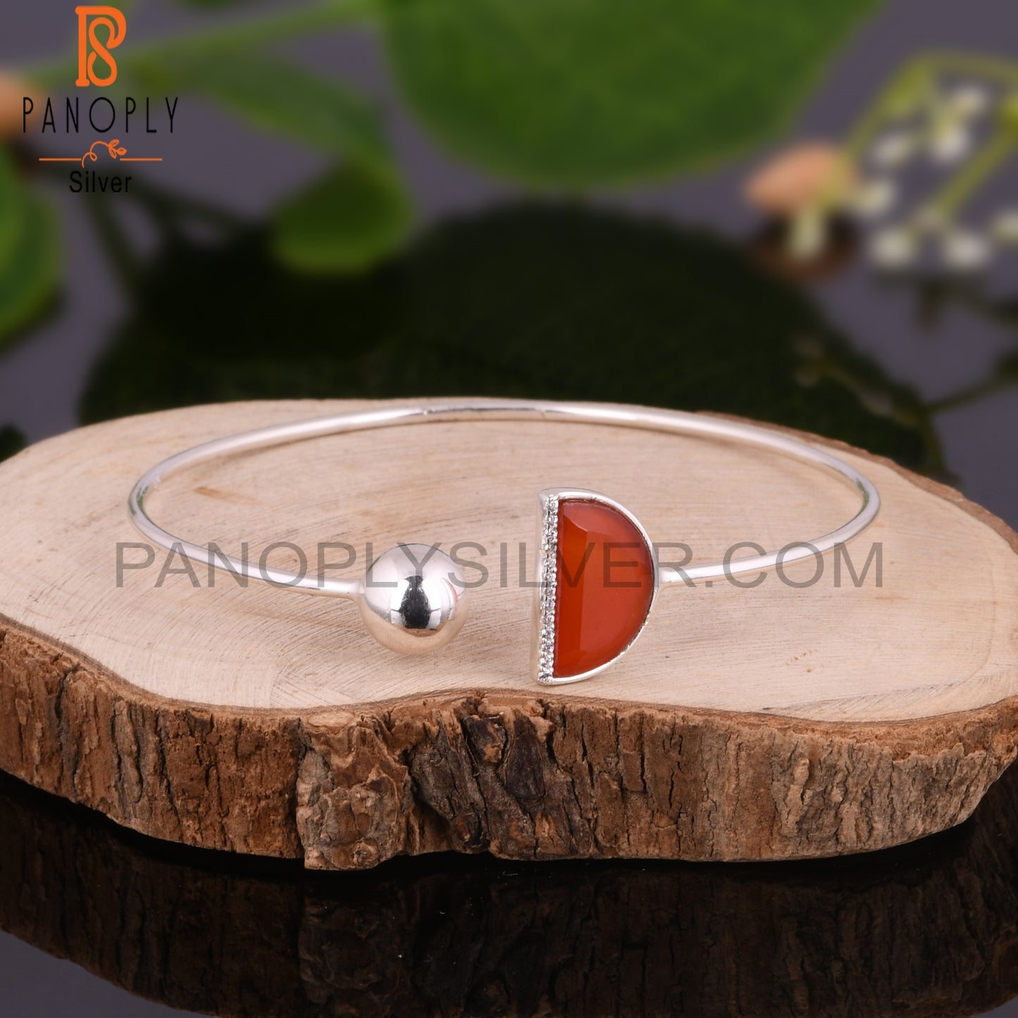 Red Onyx & Cubic Zirconia 925 Sterling Silver Bangle