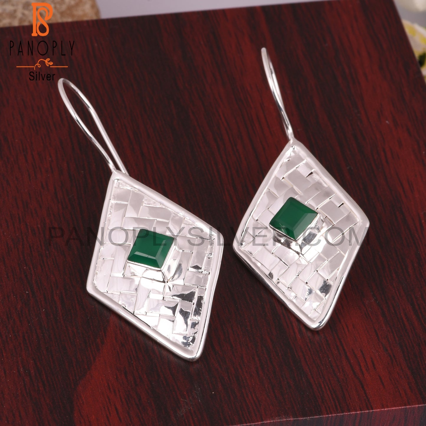 Green Onyx Square Shape 925 Sterling Silver Earrings