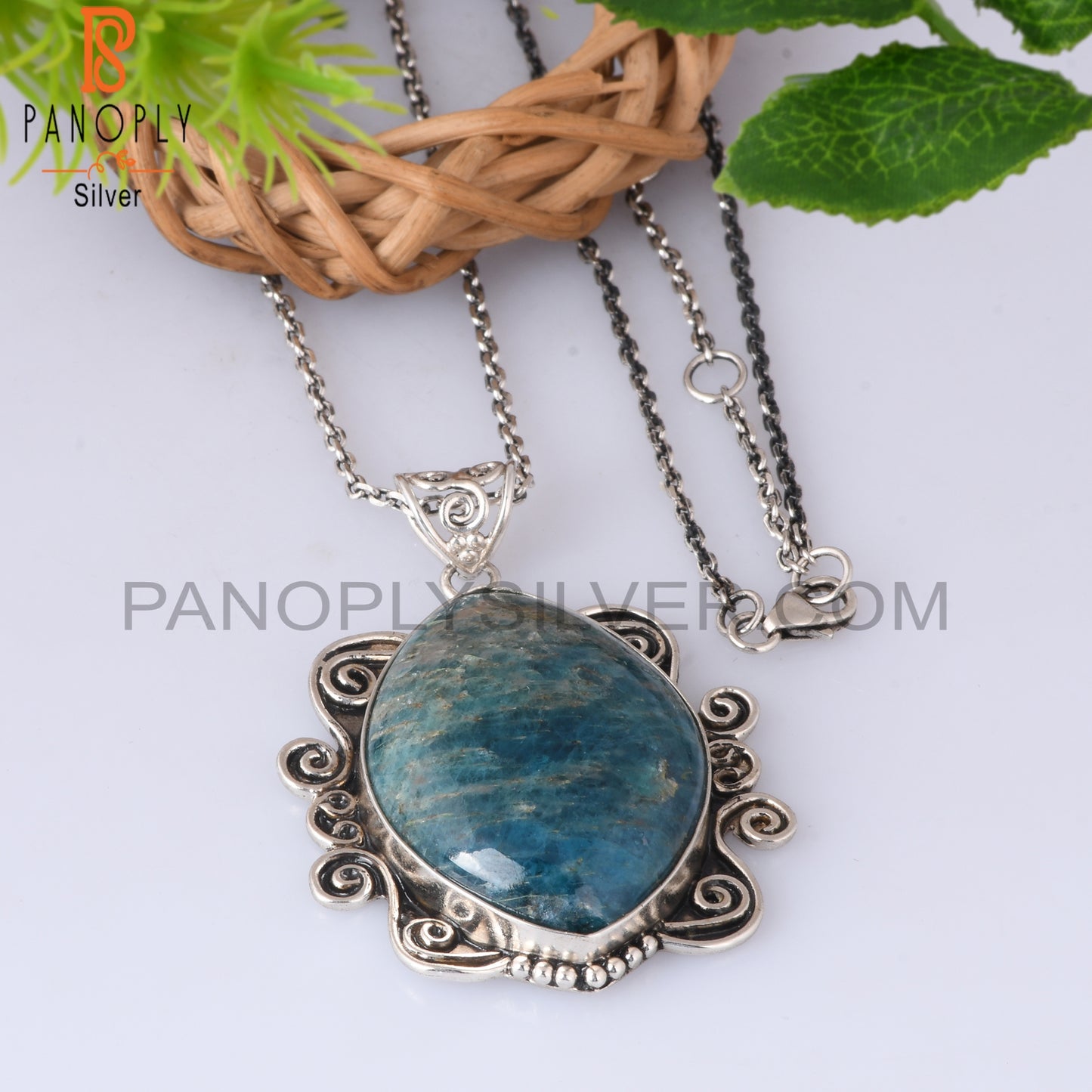 Apatite Marquise Shape 925 Sterling Silver Pendant With Chain
