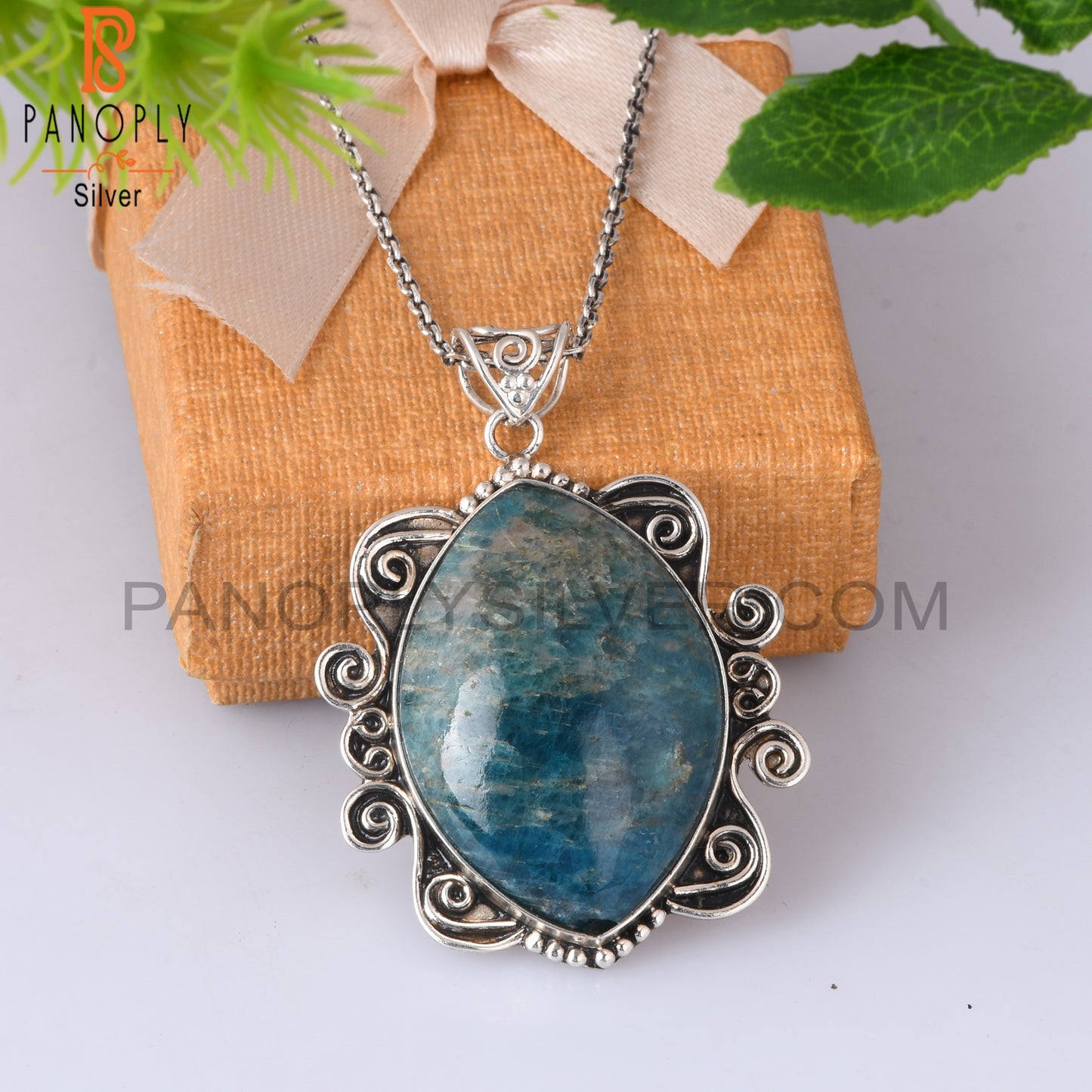 Apatite Marquise Shape 925 Sterling Silver Pendant With Chain