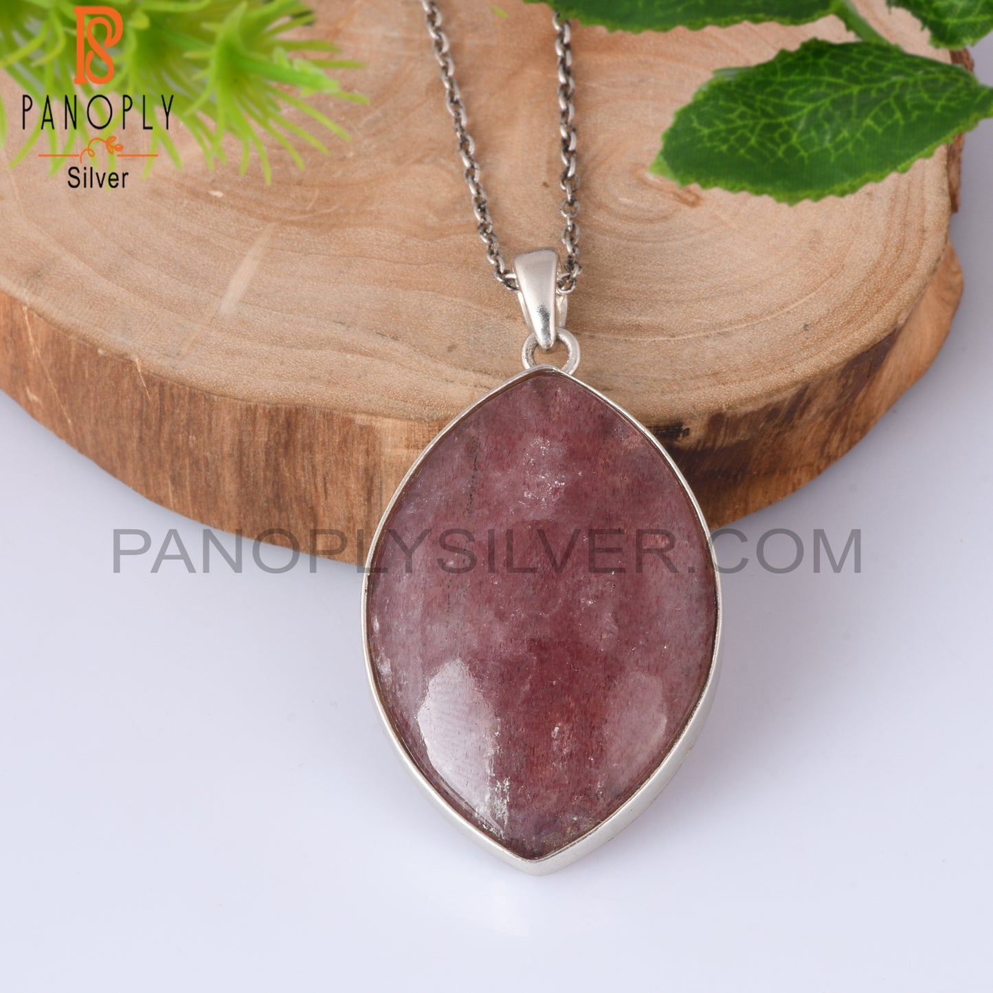 Strawberry Quartz Oval Shape 925 Silver Pendant With Chain