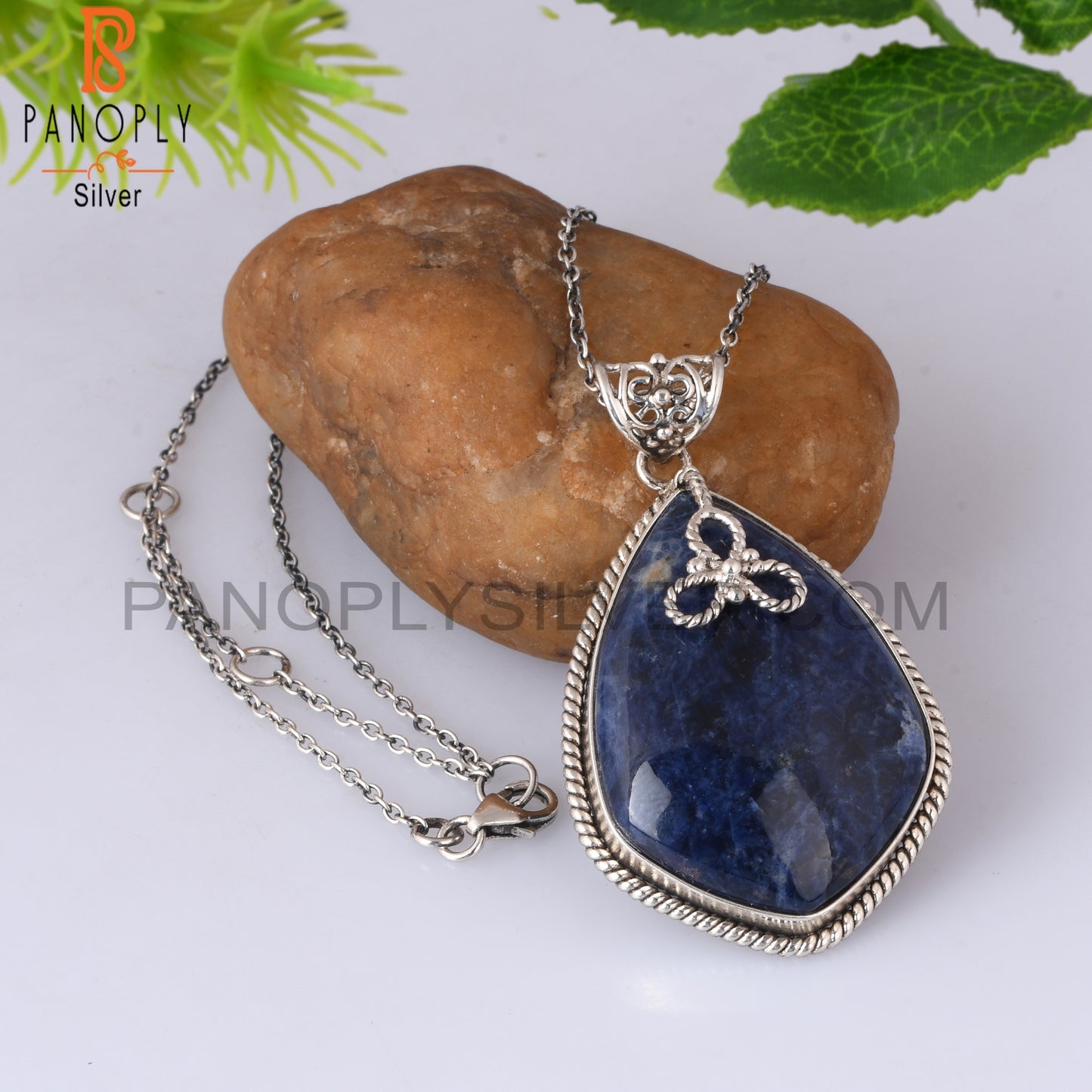 Sodalite Kite Shape 925 Sterling Silver Pendant With Chain