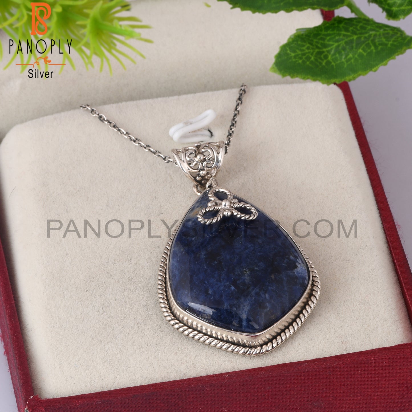 Sodalite Kite Shape 925 Sterling Silver Pendant With Chain