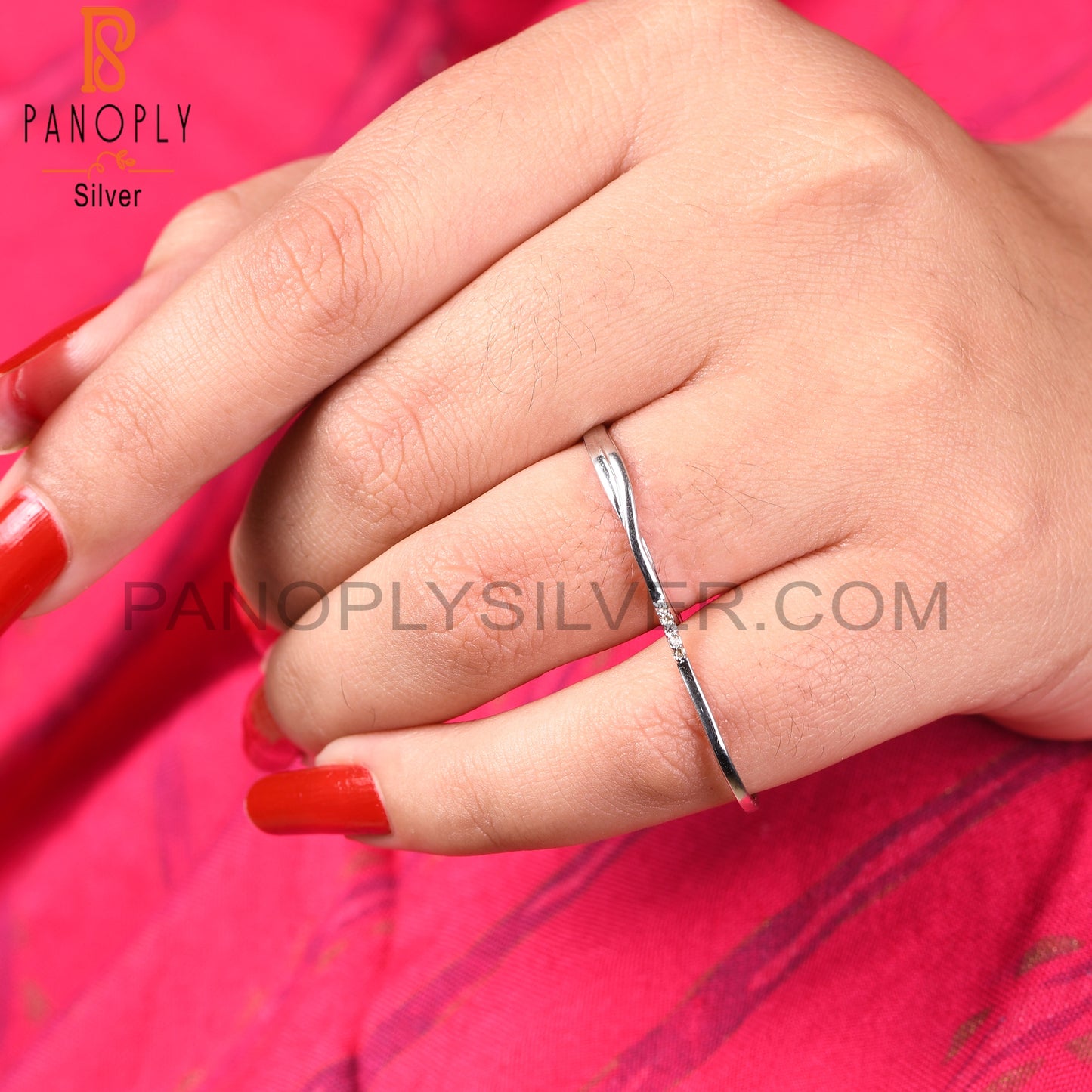 Diamond Round Shape 925 Sterling Silver Ring