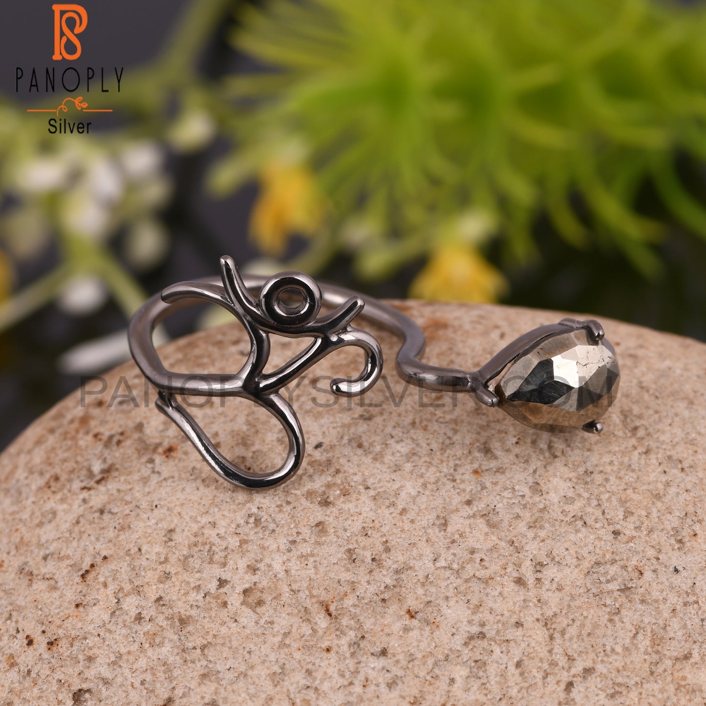 Dainty Pyrite Pear 925 Silver Om Ring