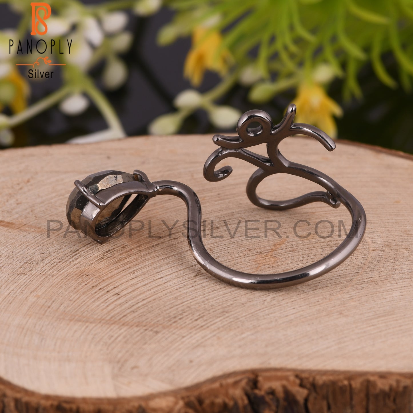 Dainty Pyrite Pear 925 Silver Om Ring