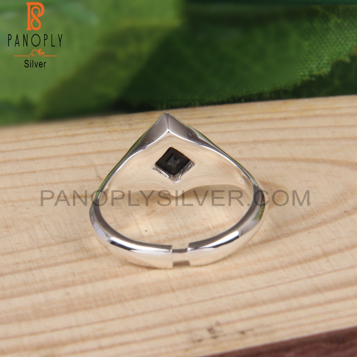 Black Spinel Square Shape 925 Sterling Silver Ring