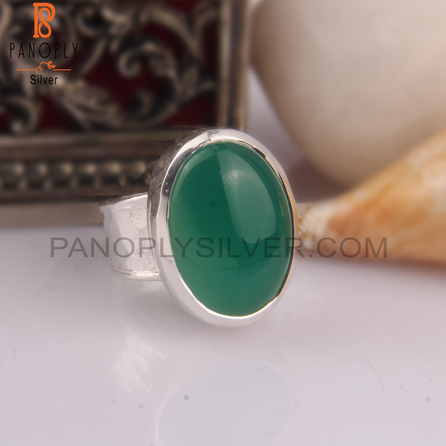 Green Onyx Oval Shape 925 Sterling Silver Ring