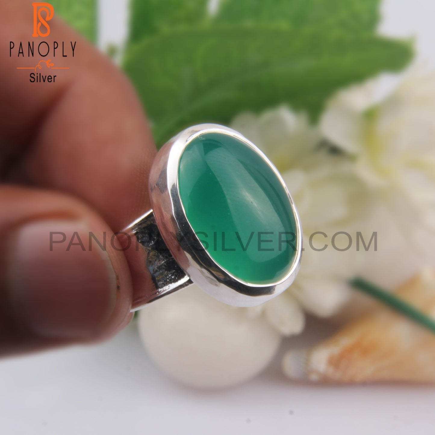 Green Onyx Oval Shape 925 Sterling Silver Ring