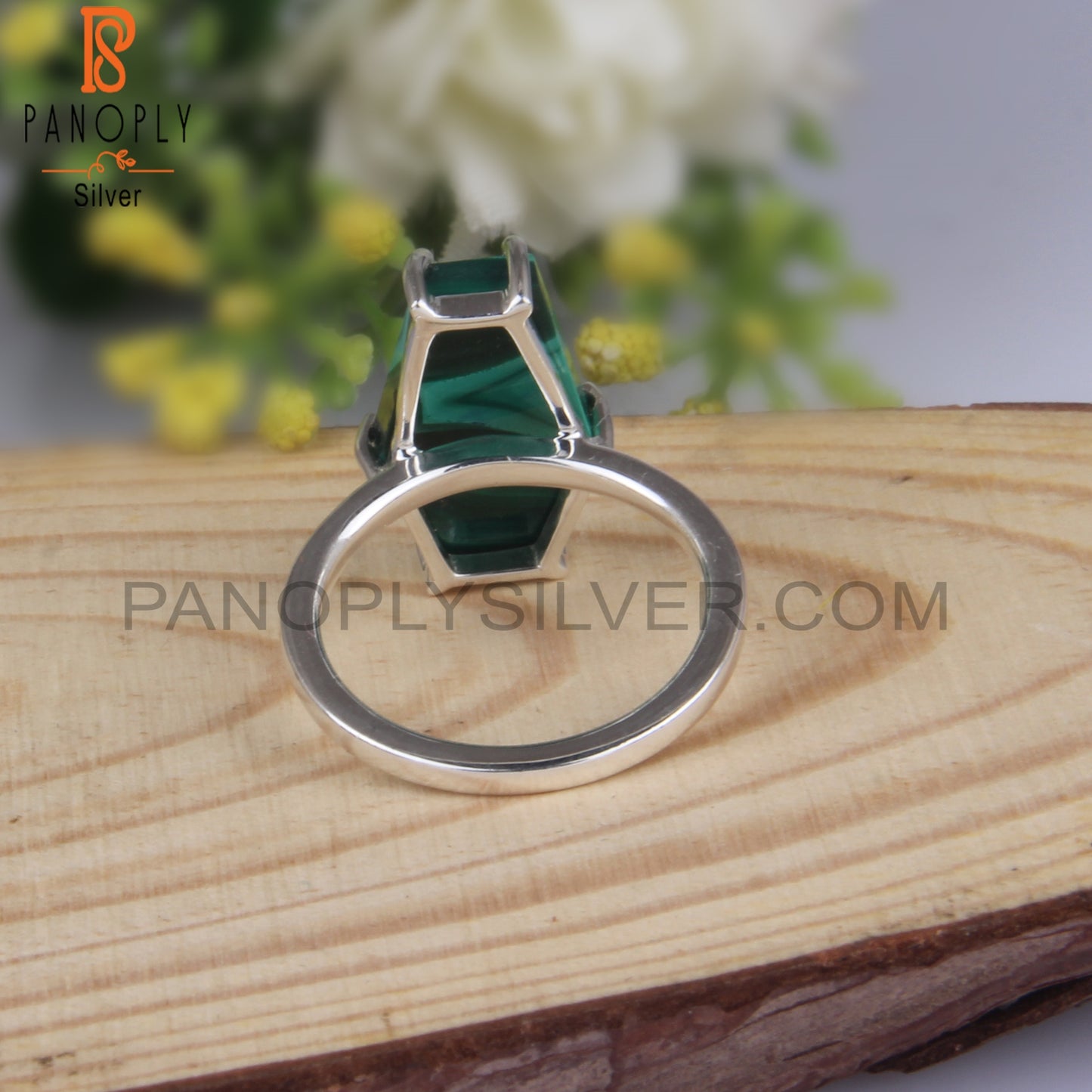 Malachite Coffin Shape 925 Sterling Silver Ring