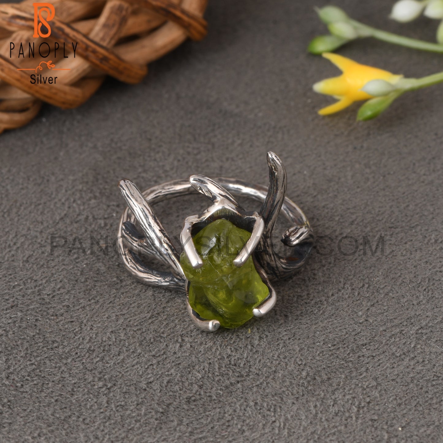 Peridot 925 Sterling Silver Ring