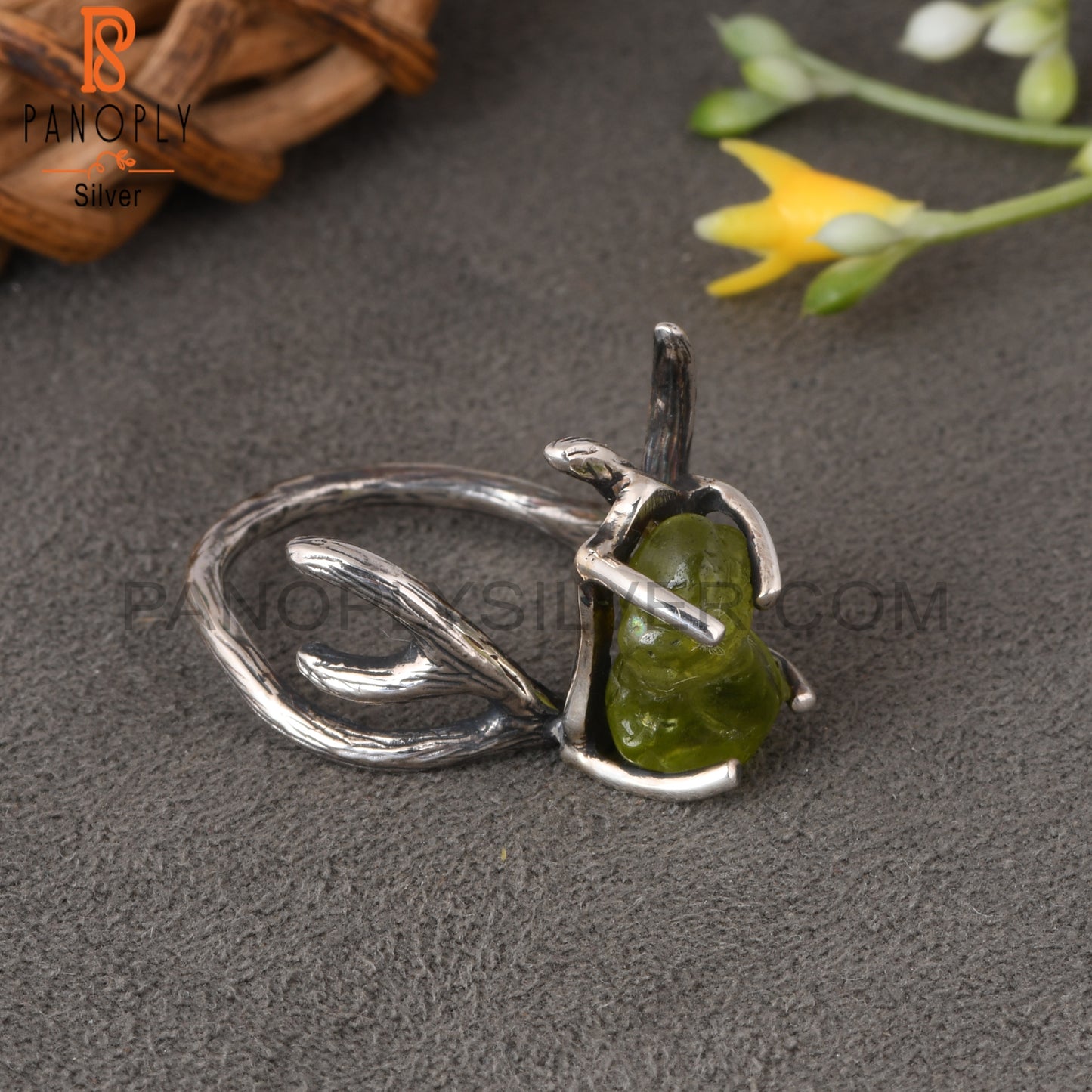 Peridot 925 Sterling Silver Ring