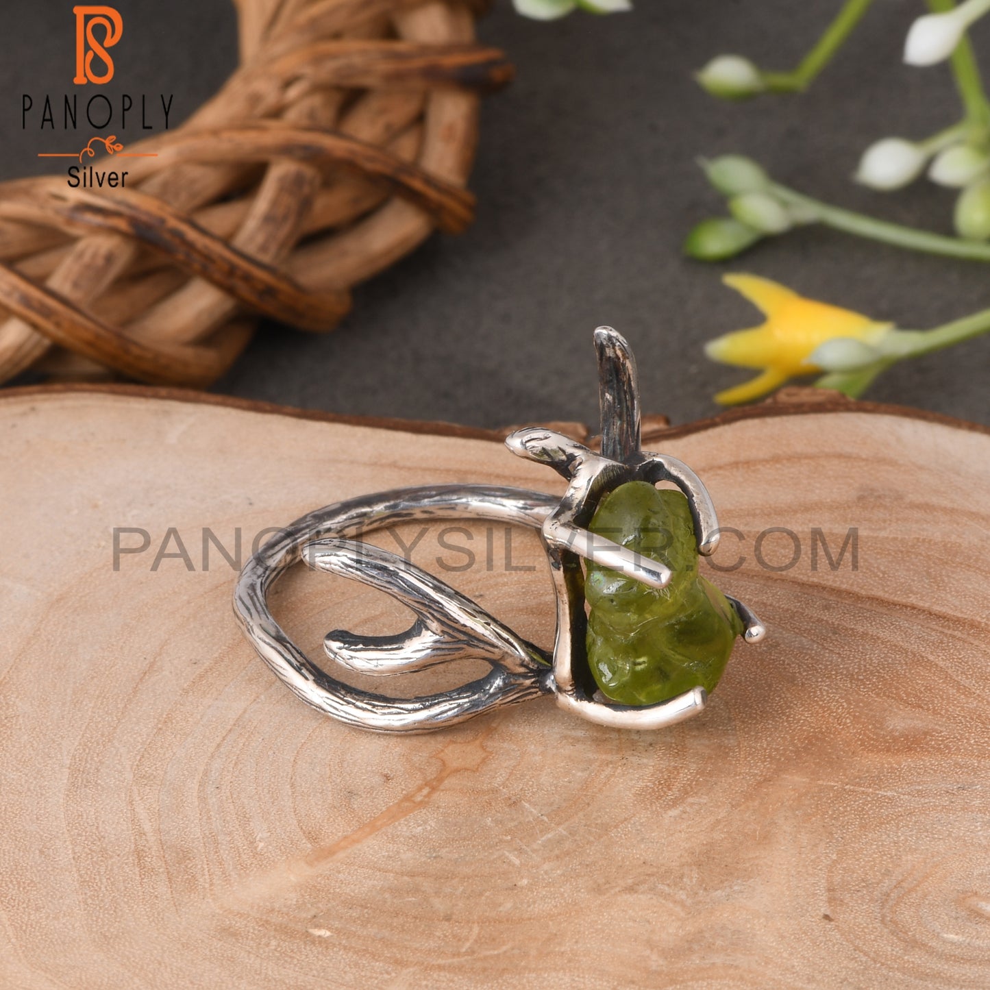 Peridot 925 Sterling Silver Ring