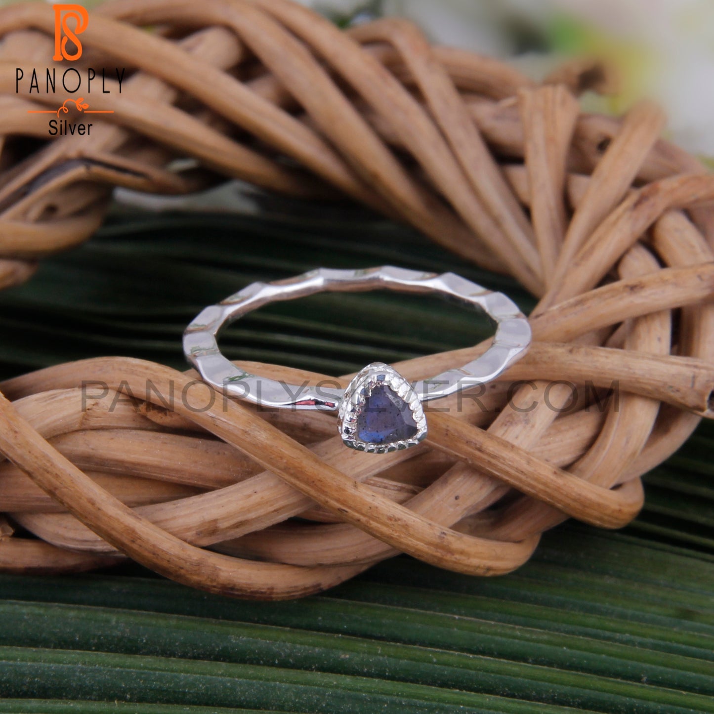 Labradorite Triangular 925 Sterling Silver Ring