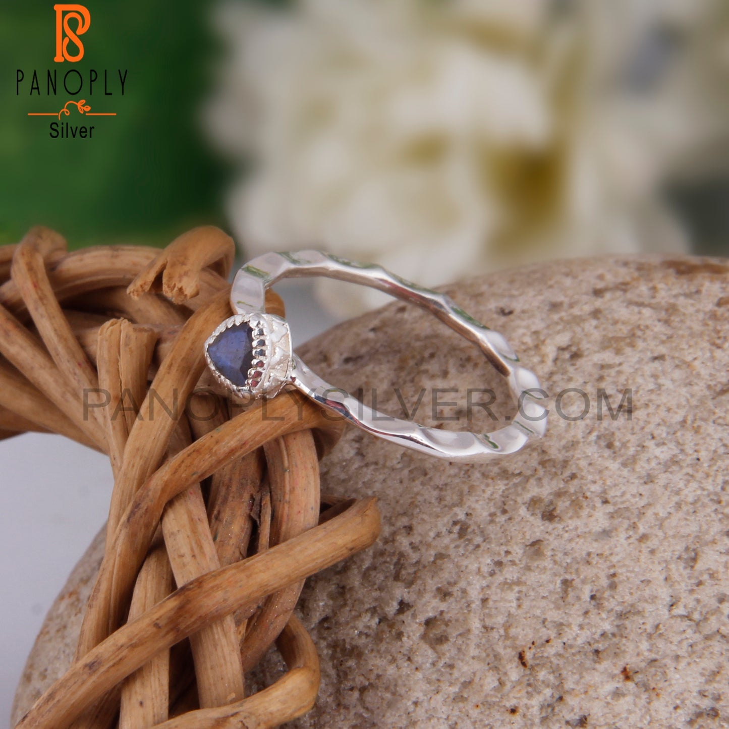 Labradorite Triangular 925 Sterling Silver Ring