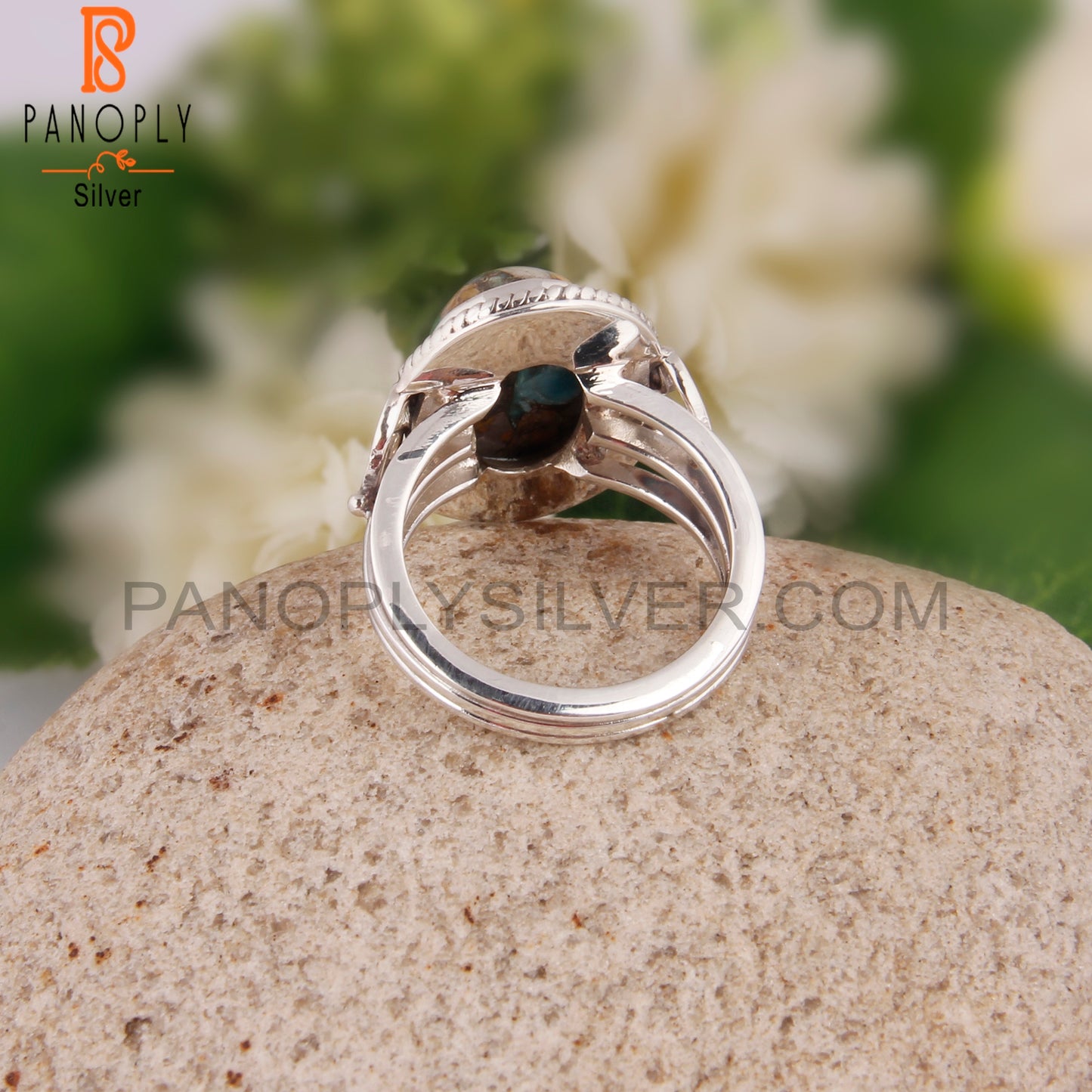 Pretty Mojave Bumblebee Turquoise Oval 925 Silver Ring