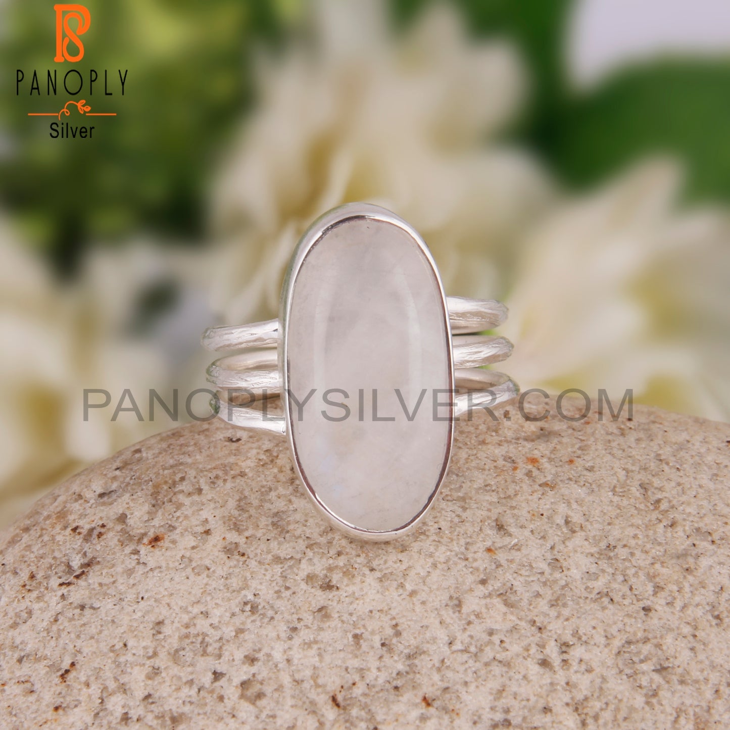 Rare Rainbow Moonstone Oval 925 Silver Ring
