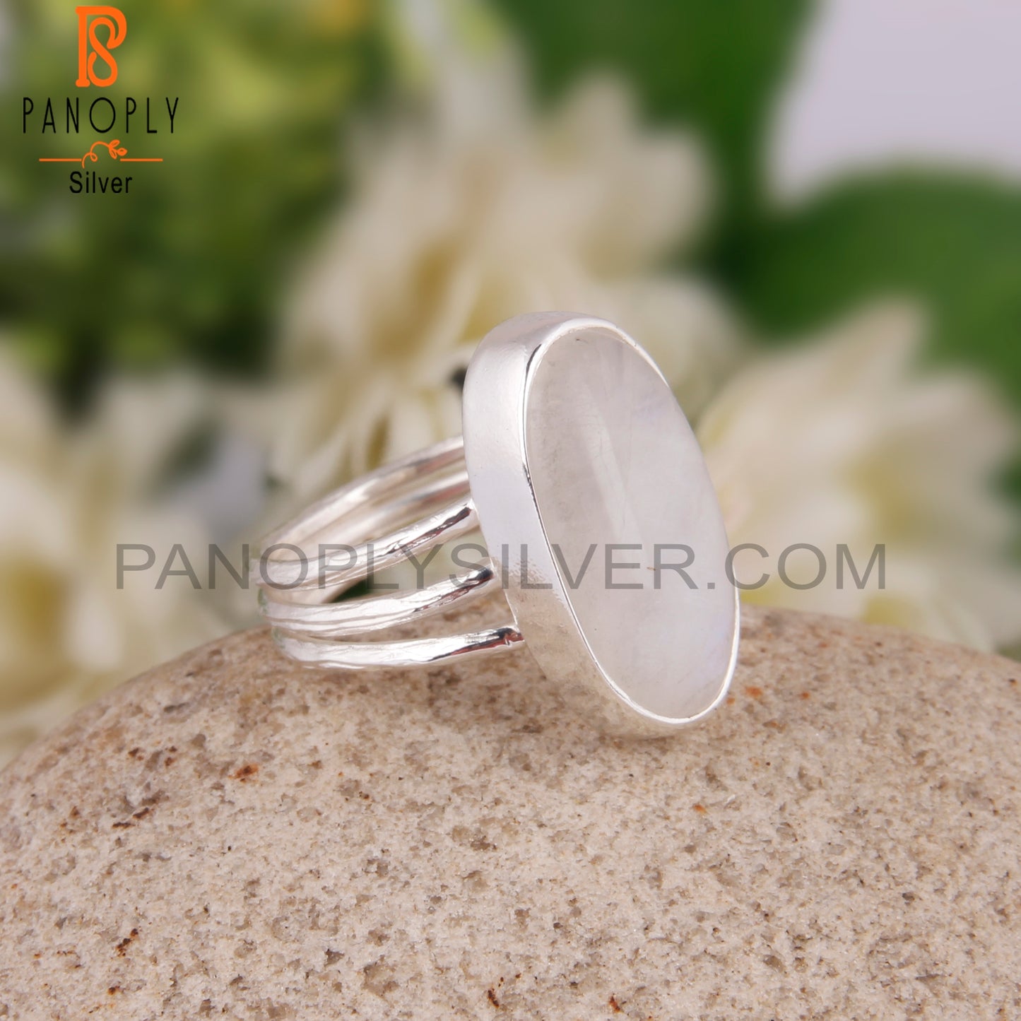 Rare Rainbow Moonstone Oval 925 Silver Ring