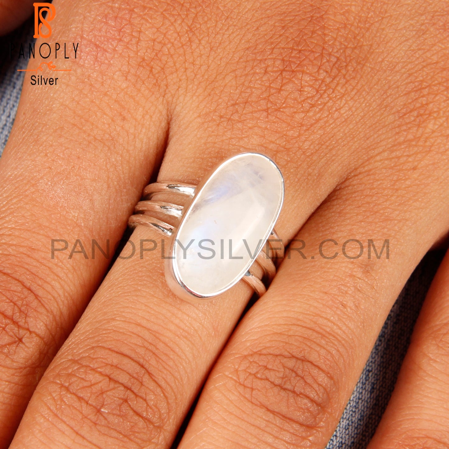 Rare Rainbow Moonstone Oval 925 Silver Ring