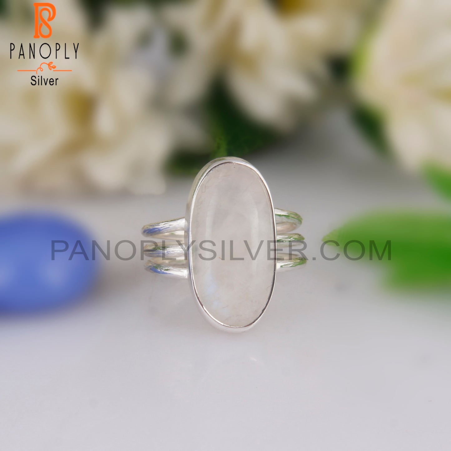 Rare Rainbow Moonstone Oval 925 Silver Ring
