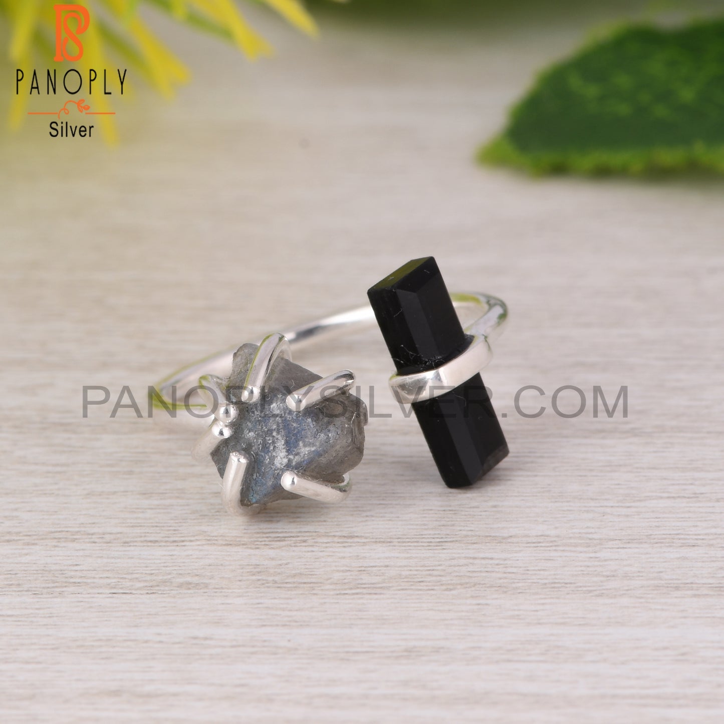 Black Onyx & Labradorite 925 Sterling Silver Ring